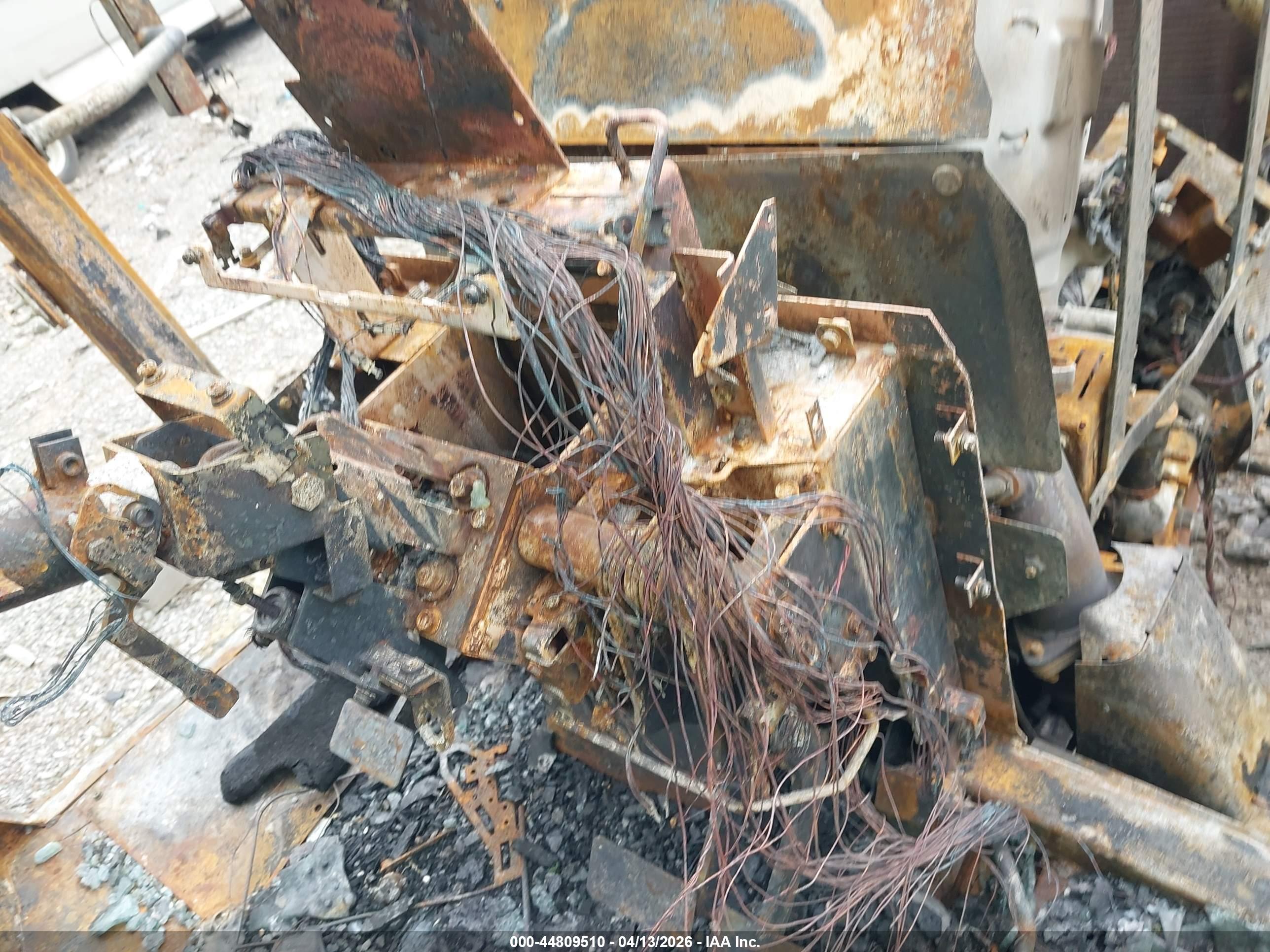 KUBOTA M6-141DTC-F-1 image 7
