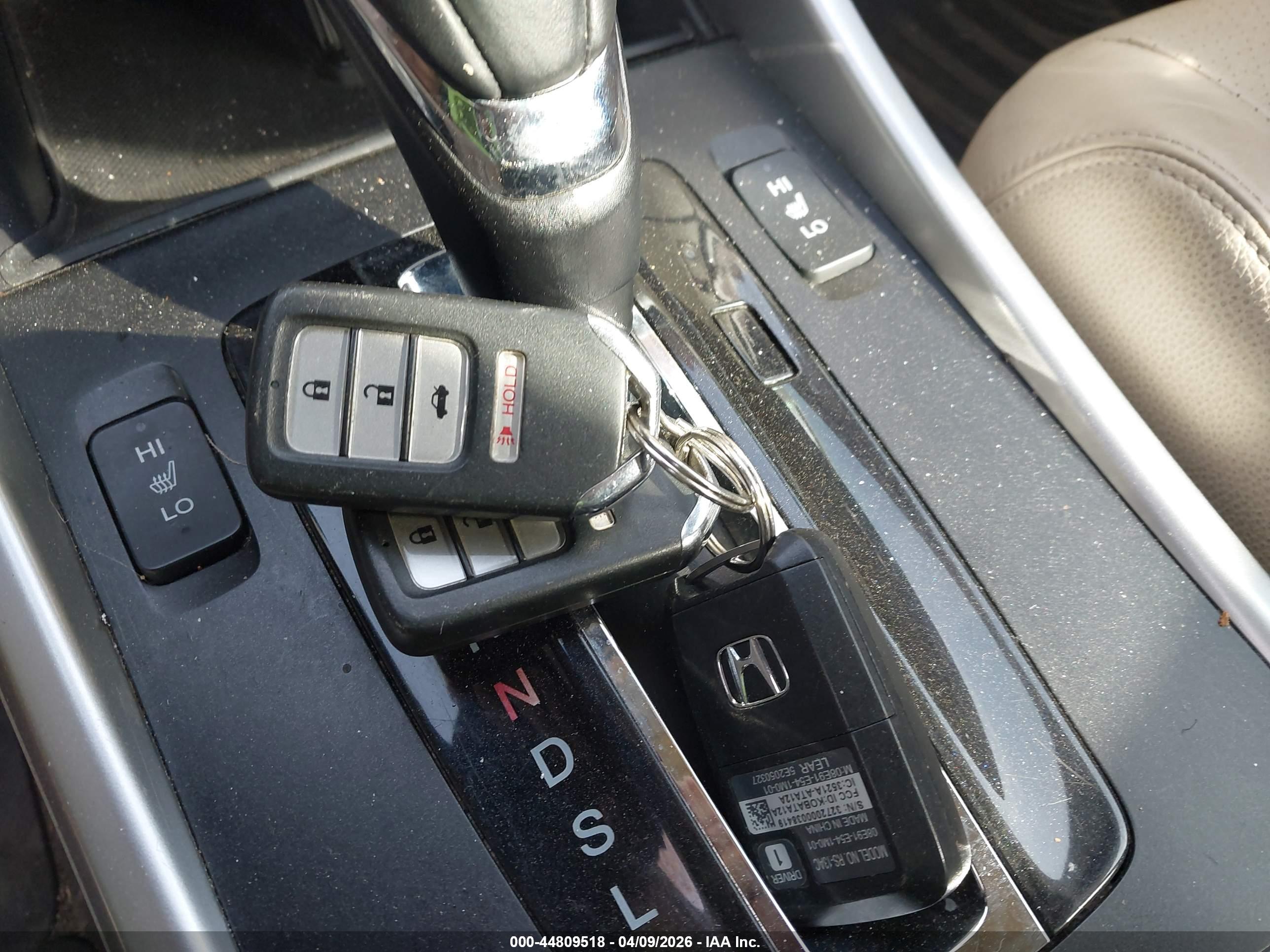 HONDA ACCORD image 11