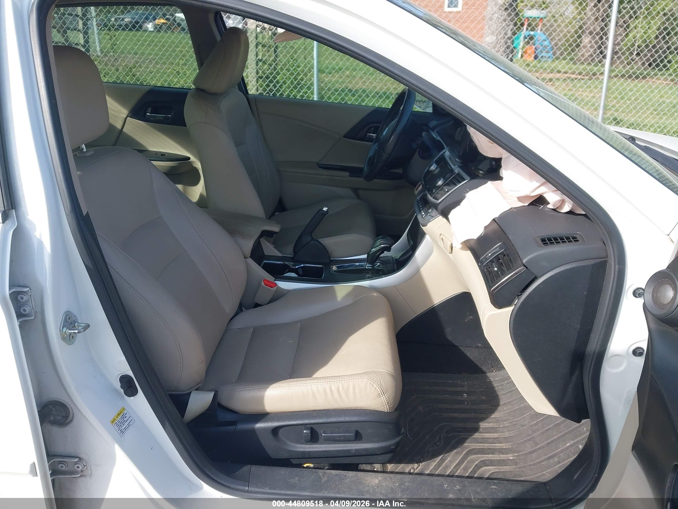 HONDA ACCORD image 5