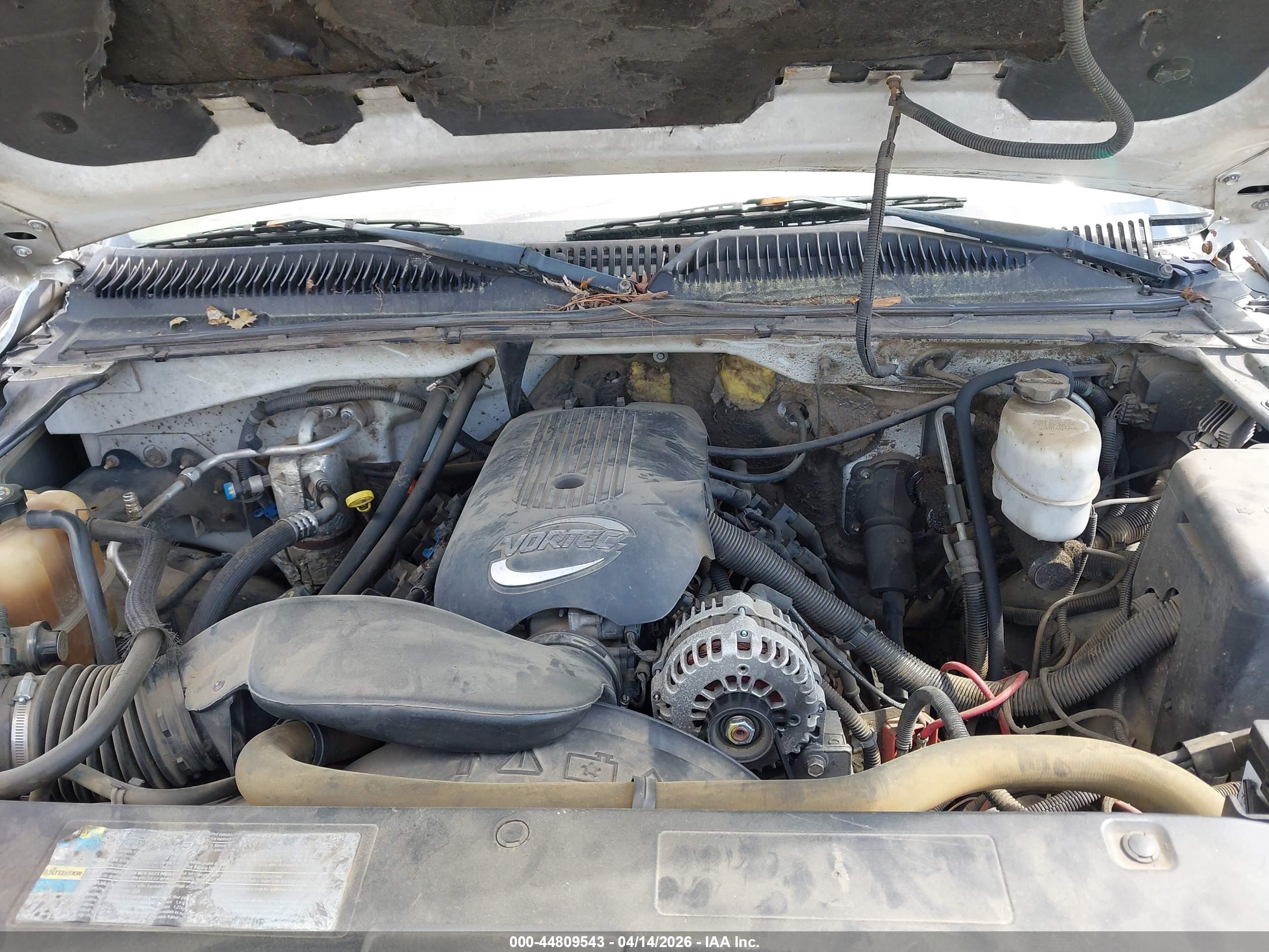 CHEVROLET SILVERADO image 10
