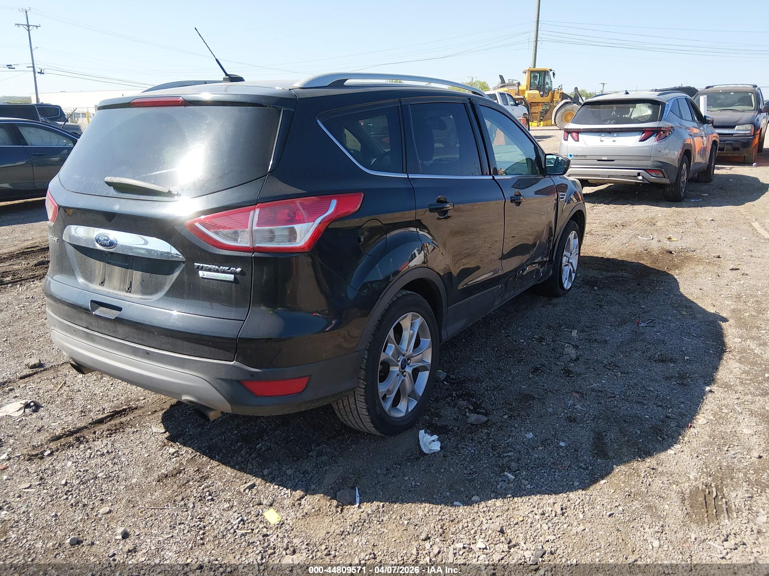 FORD ESCAPE image 4