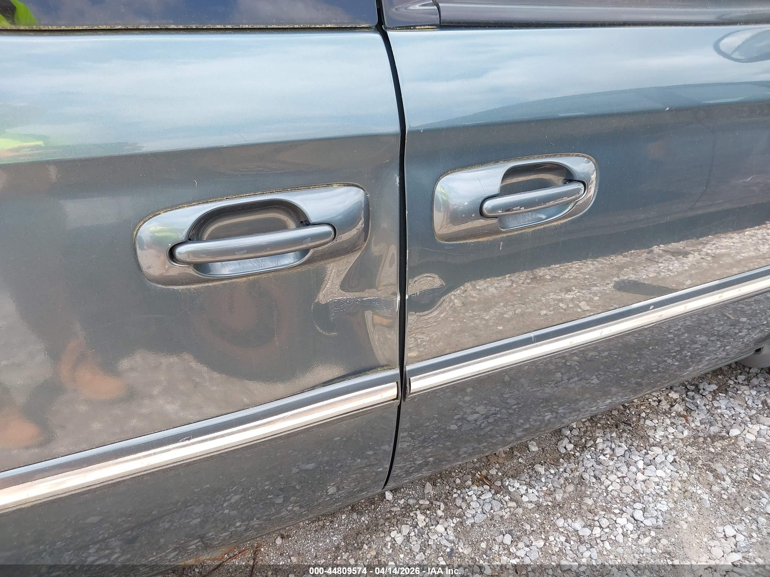 CHRYSLER TOWN image 6
