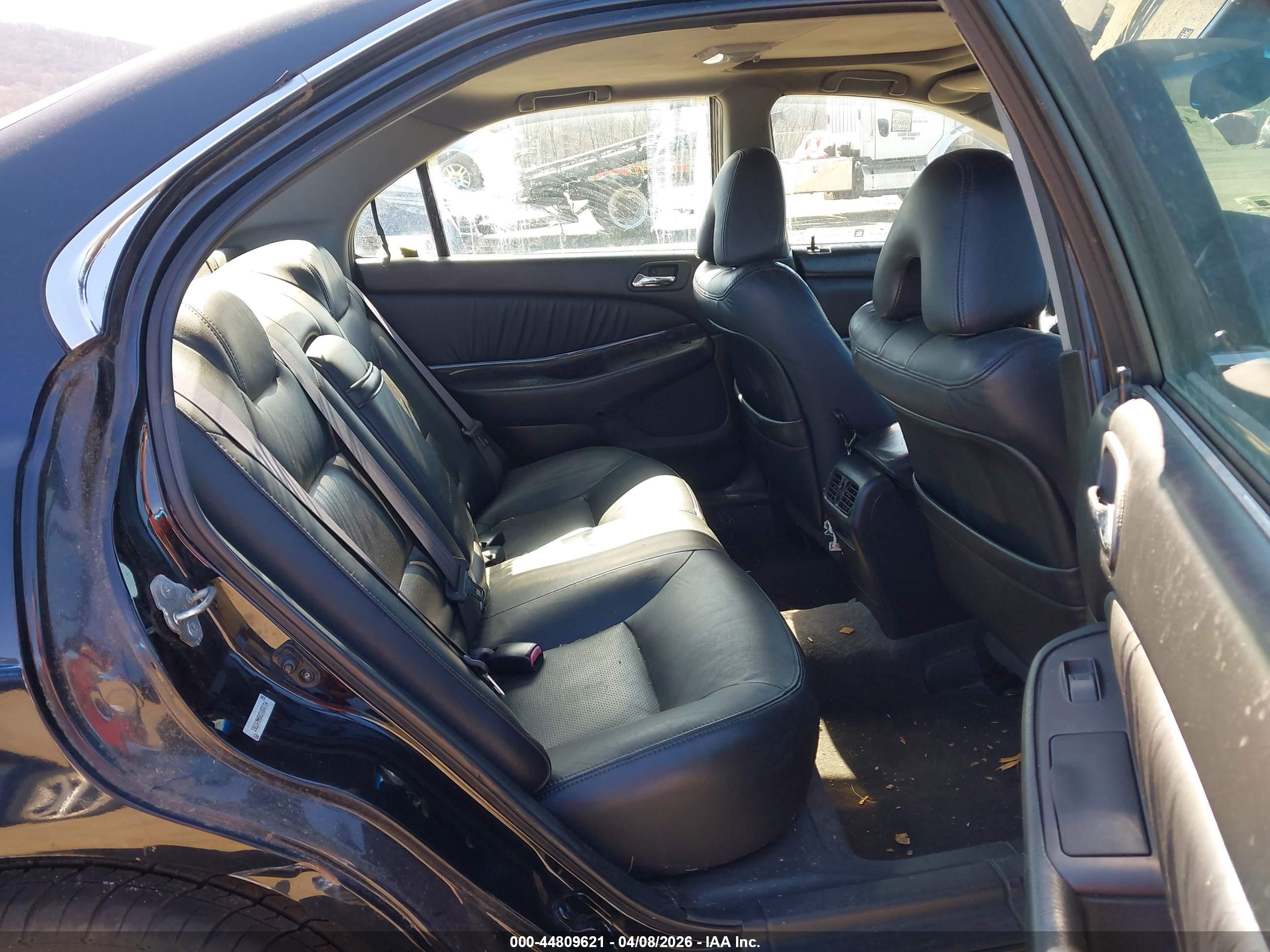 ACURA TL image 8