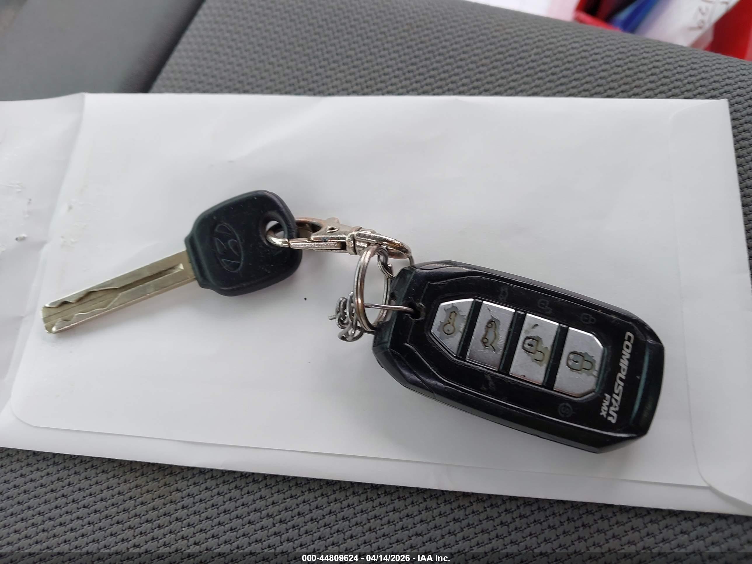 HYUNDAI SONATA image 11