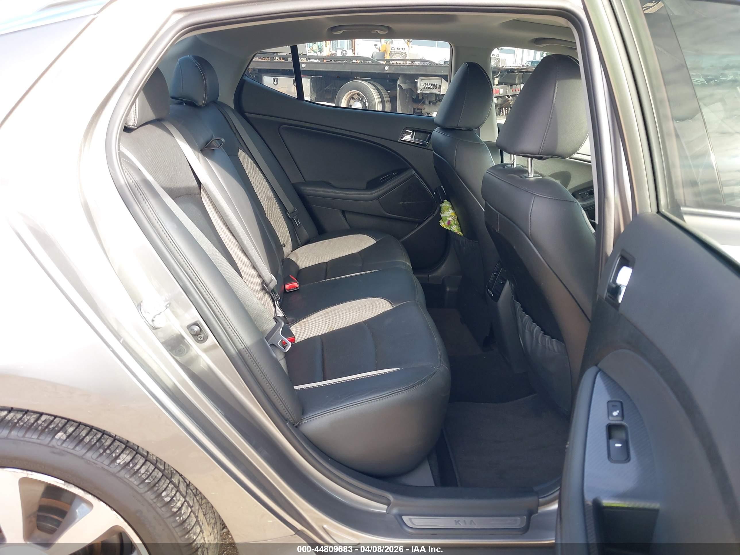 KIA OPTIMA image 8