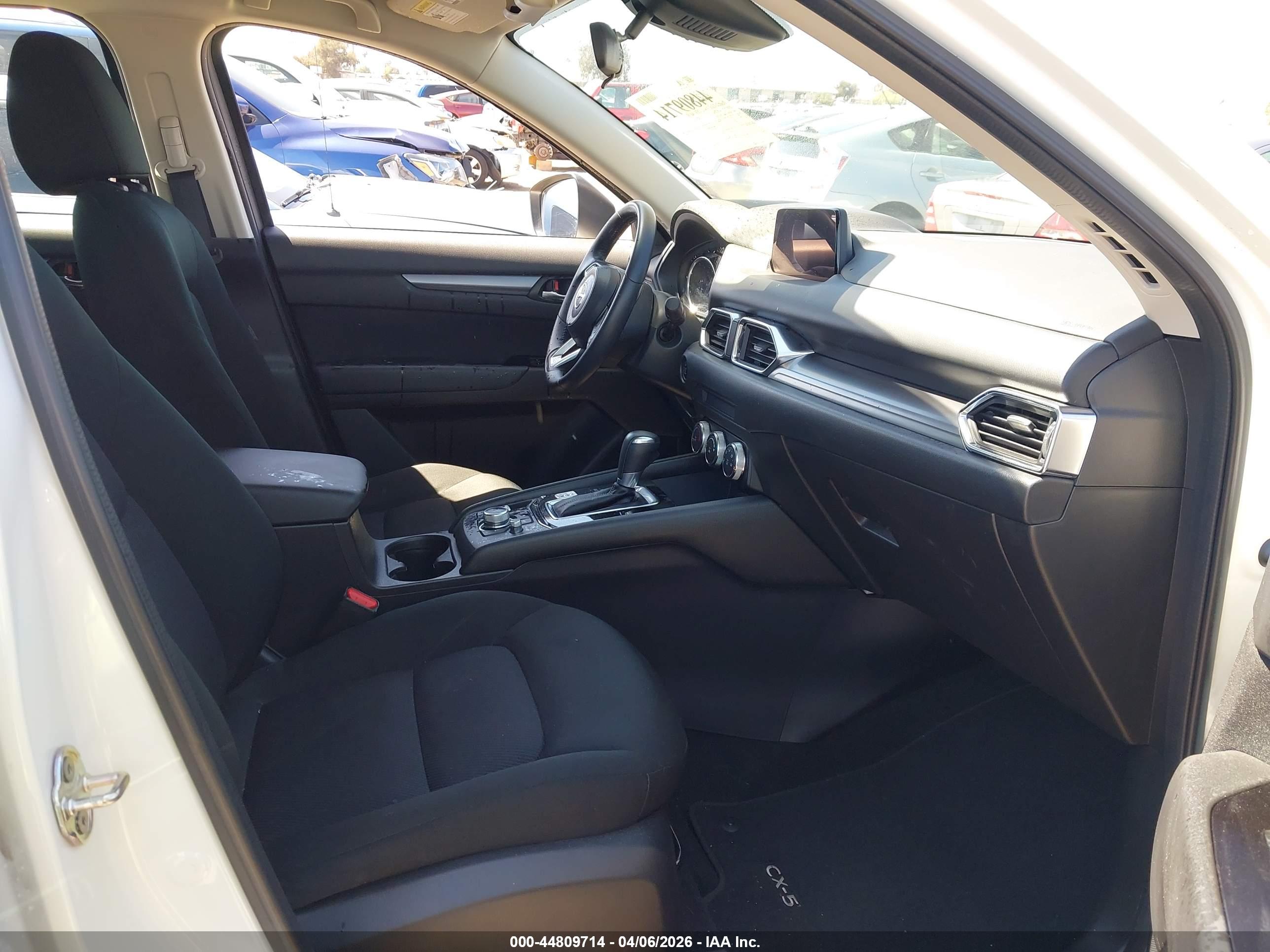 MAZDA CX-5 image 5