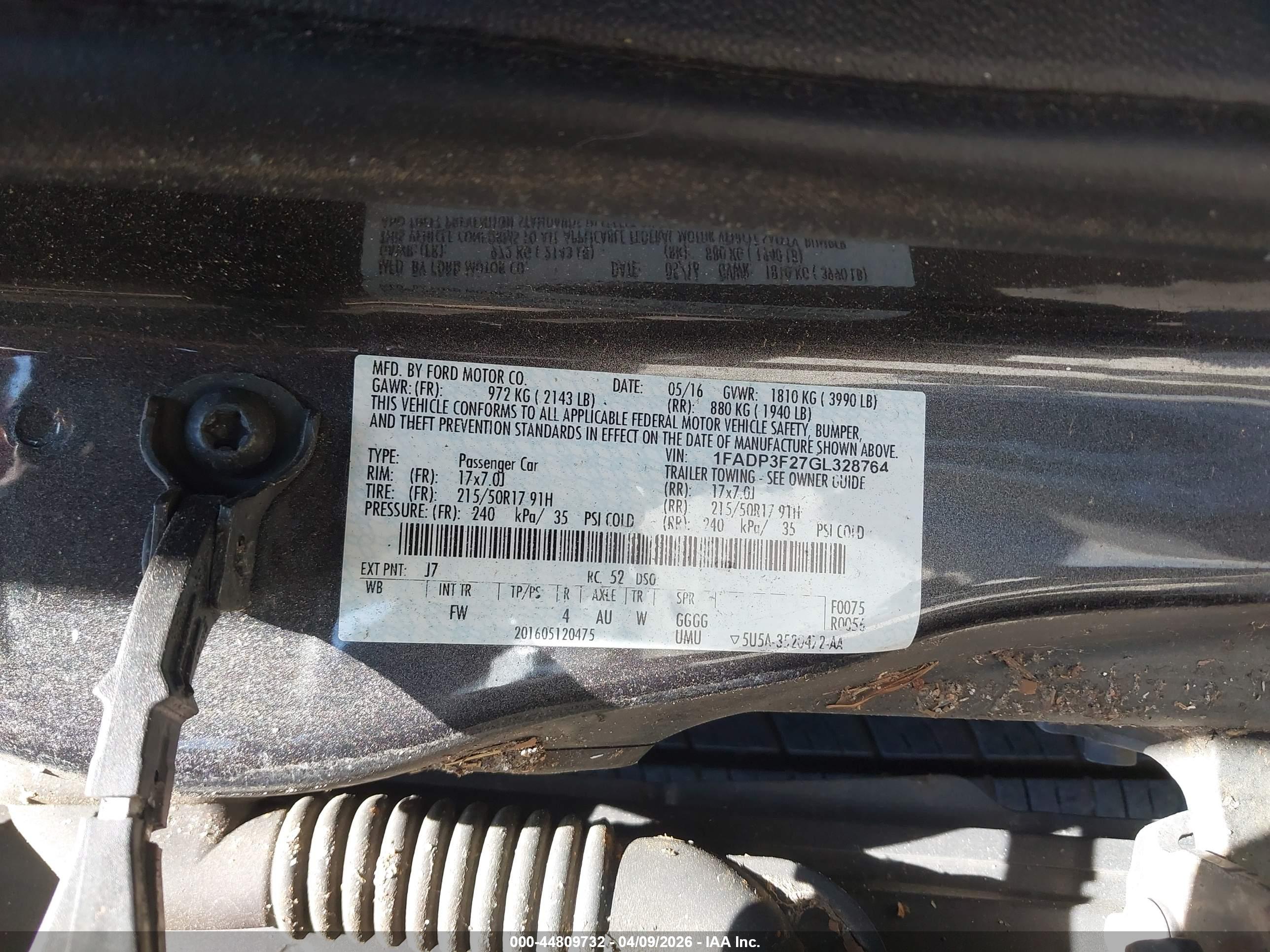 FORD FOCUS image 9
