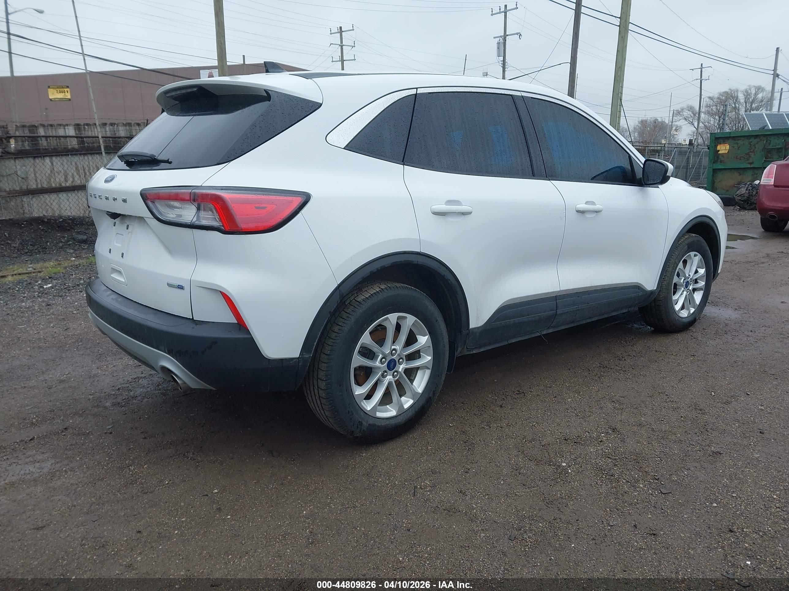 FORD ESCAPE image 4
