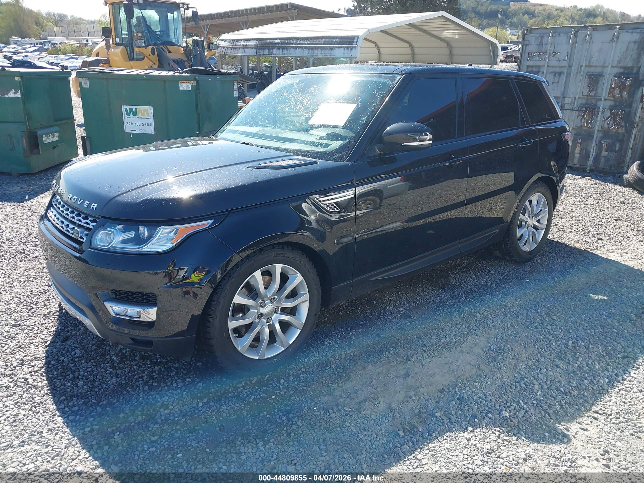 LAND ROVER image 2