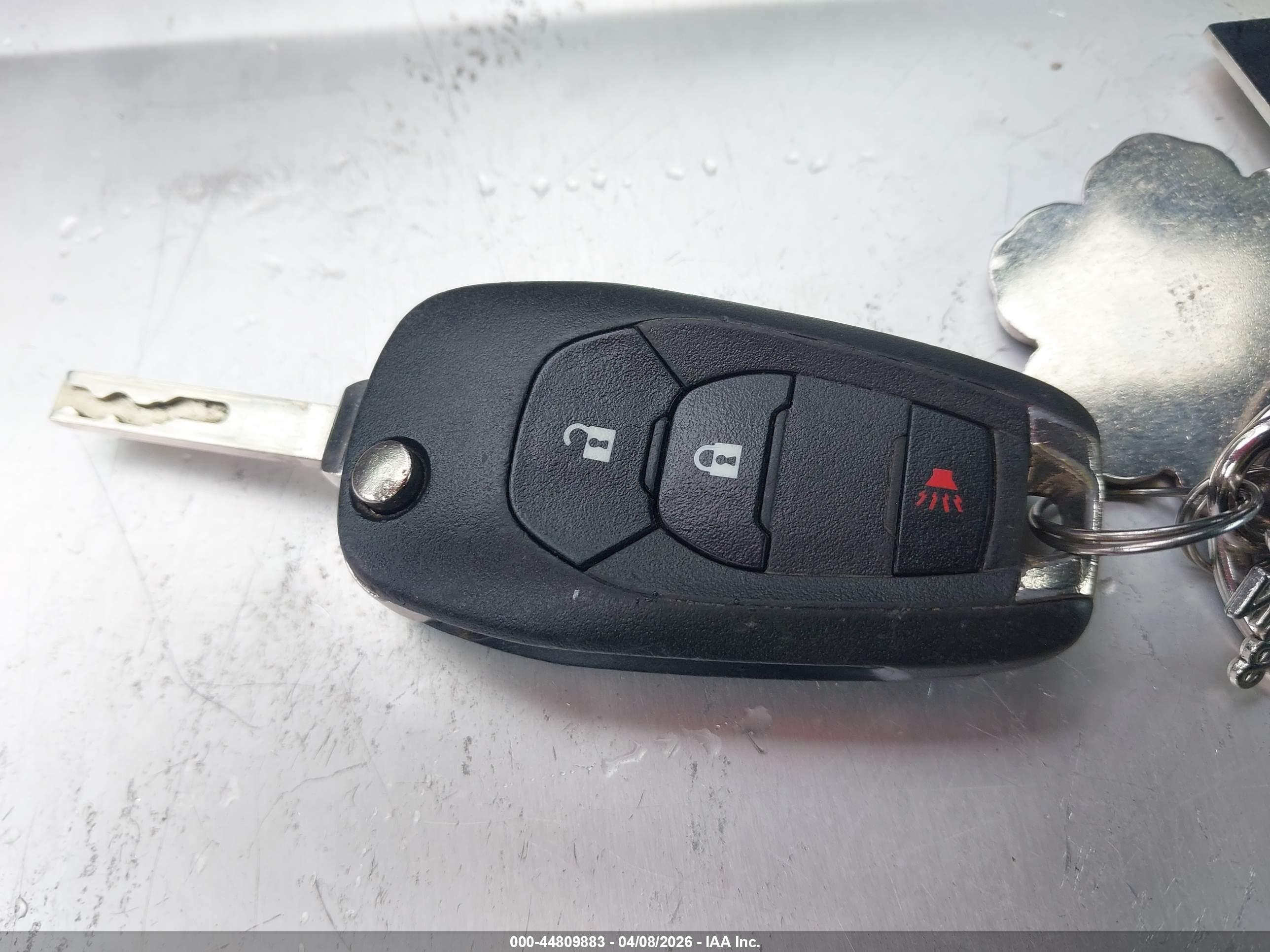 CHEVROLET TRAX image 11