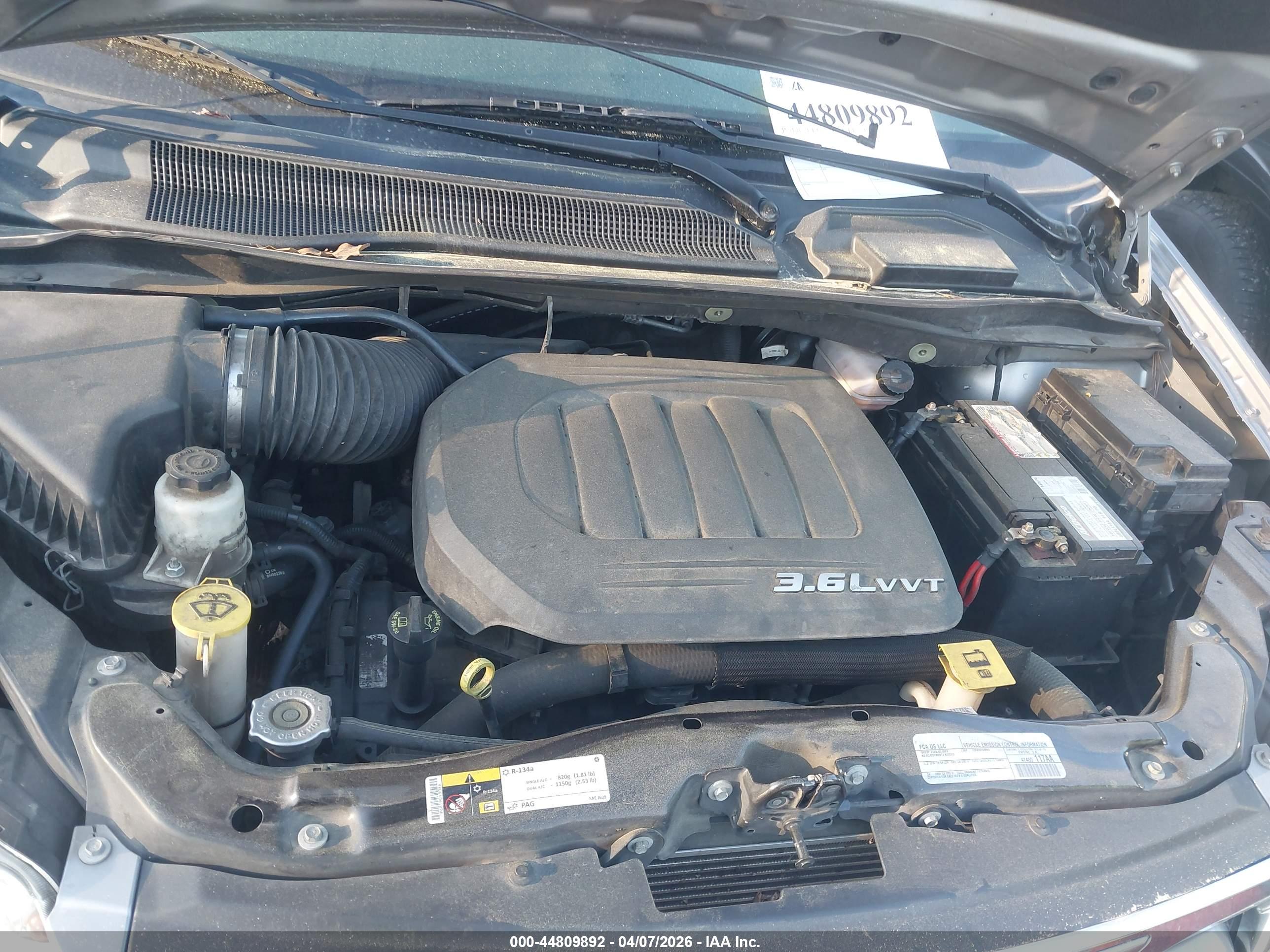 CHRYSLER TOWN image 10