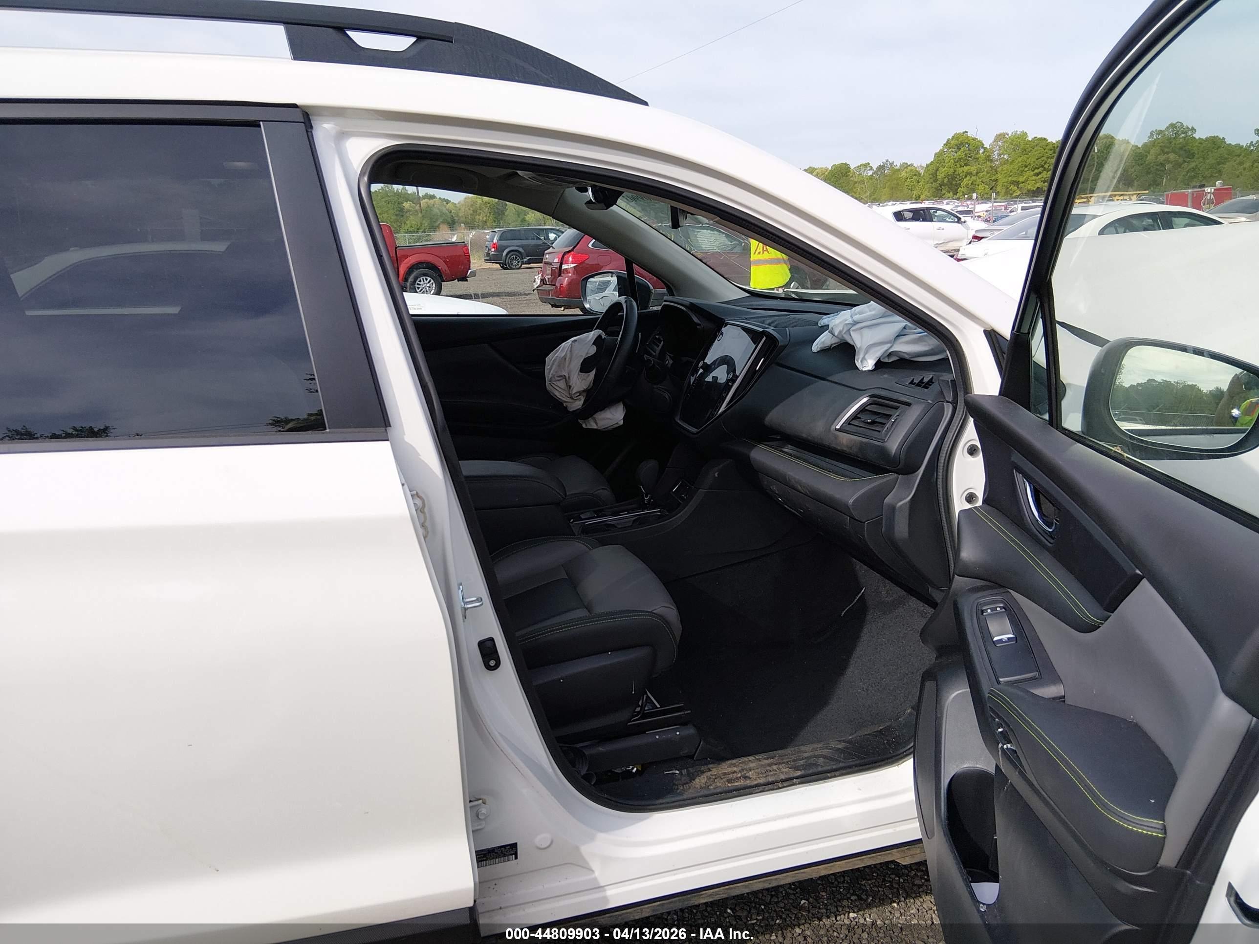 SUBARU ASCENT image 5