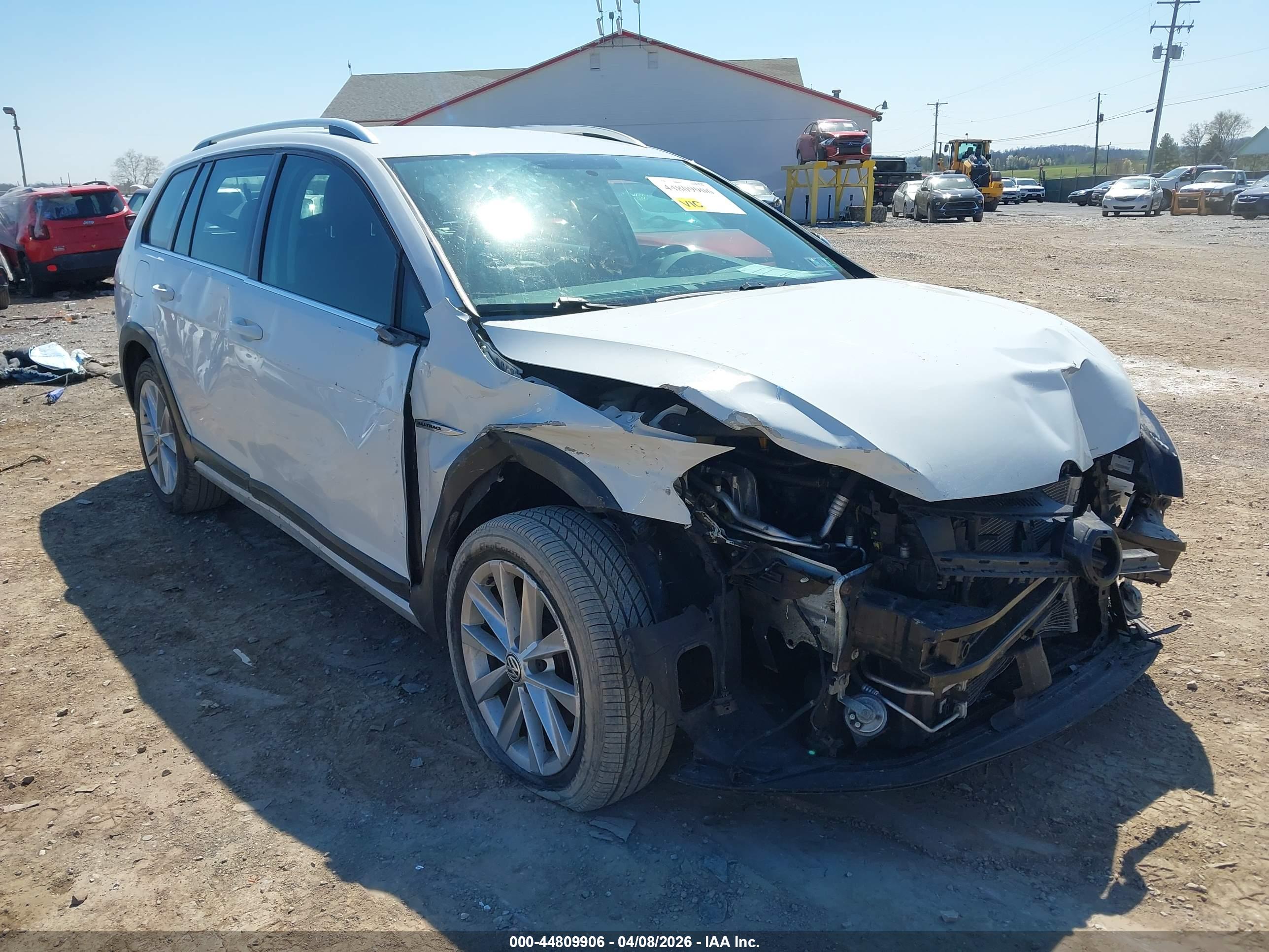 VOLKSWAGEN GOLF image 6