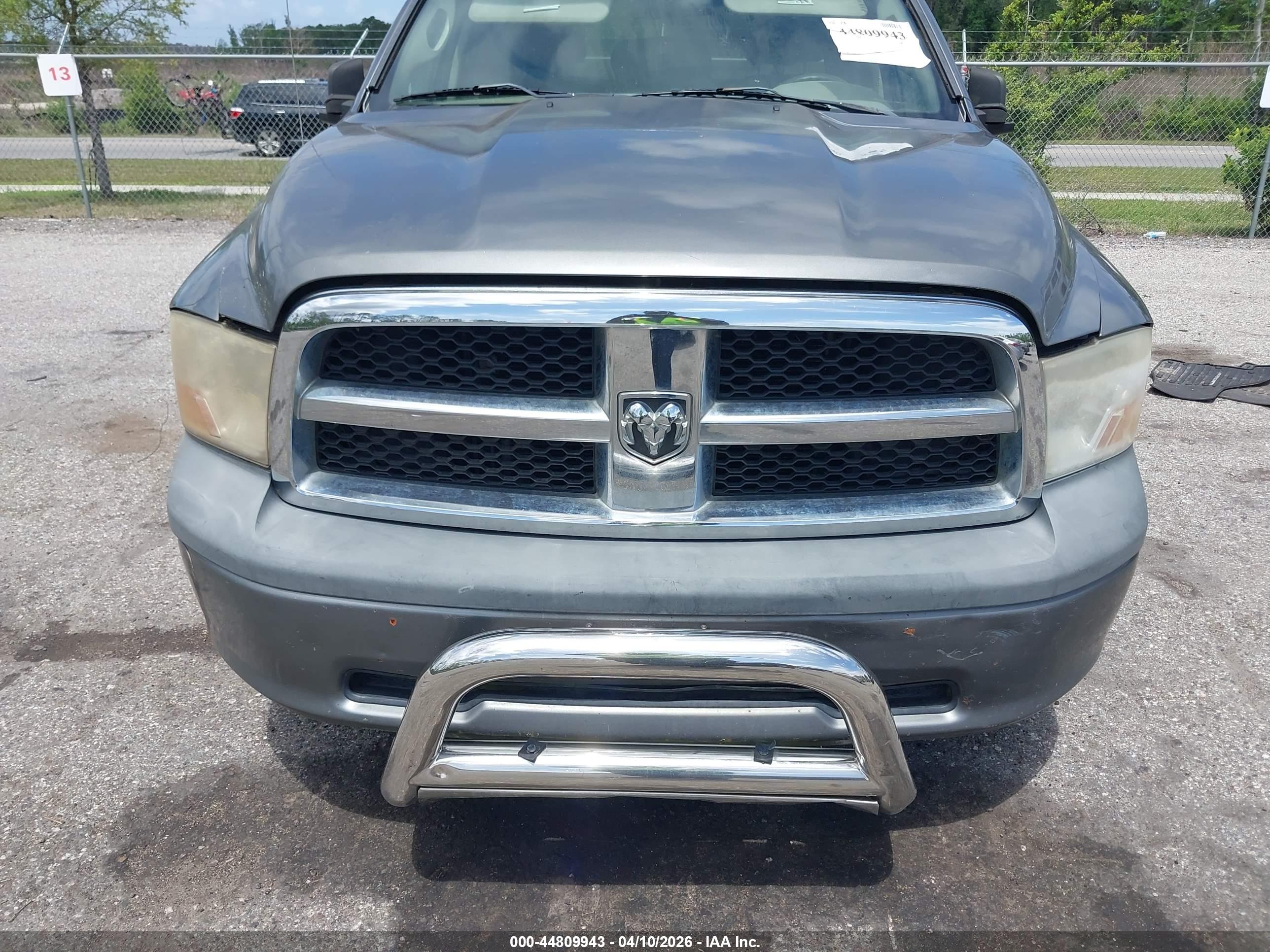 DODGE RAM image 6