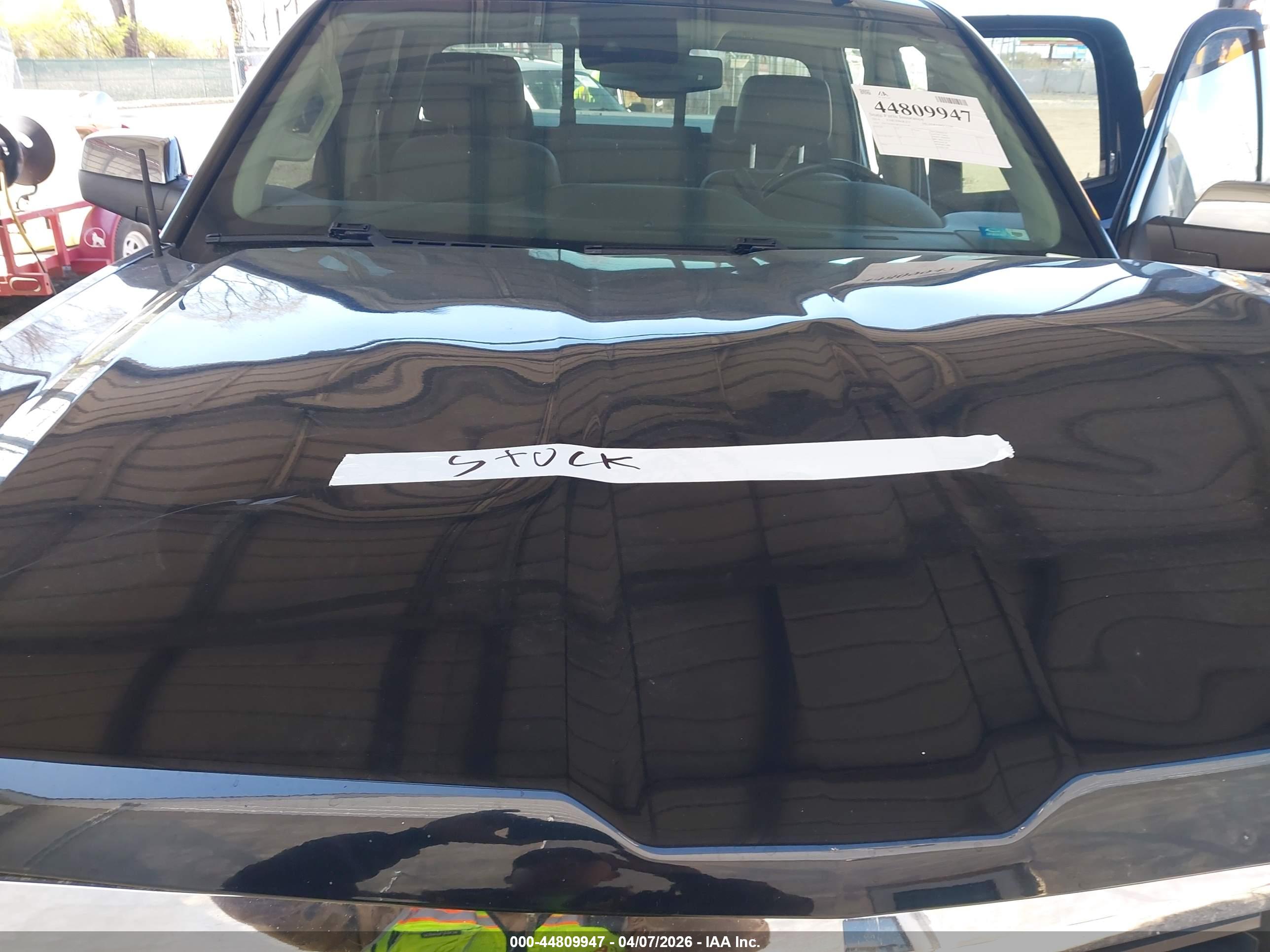 CHEVROLET SILVERADO image 10