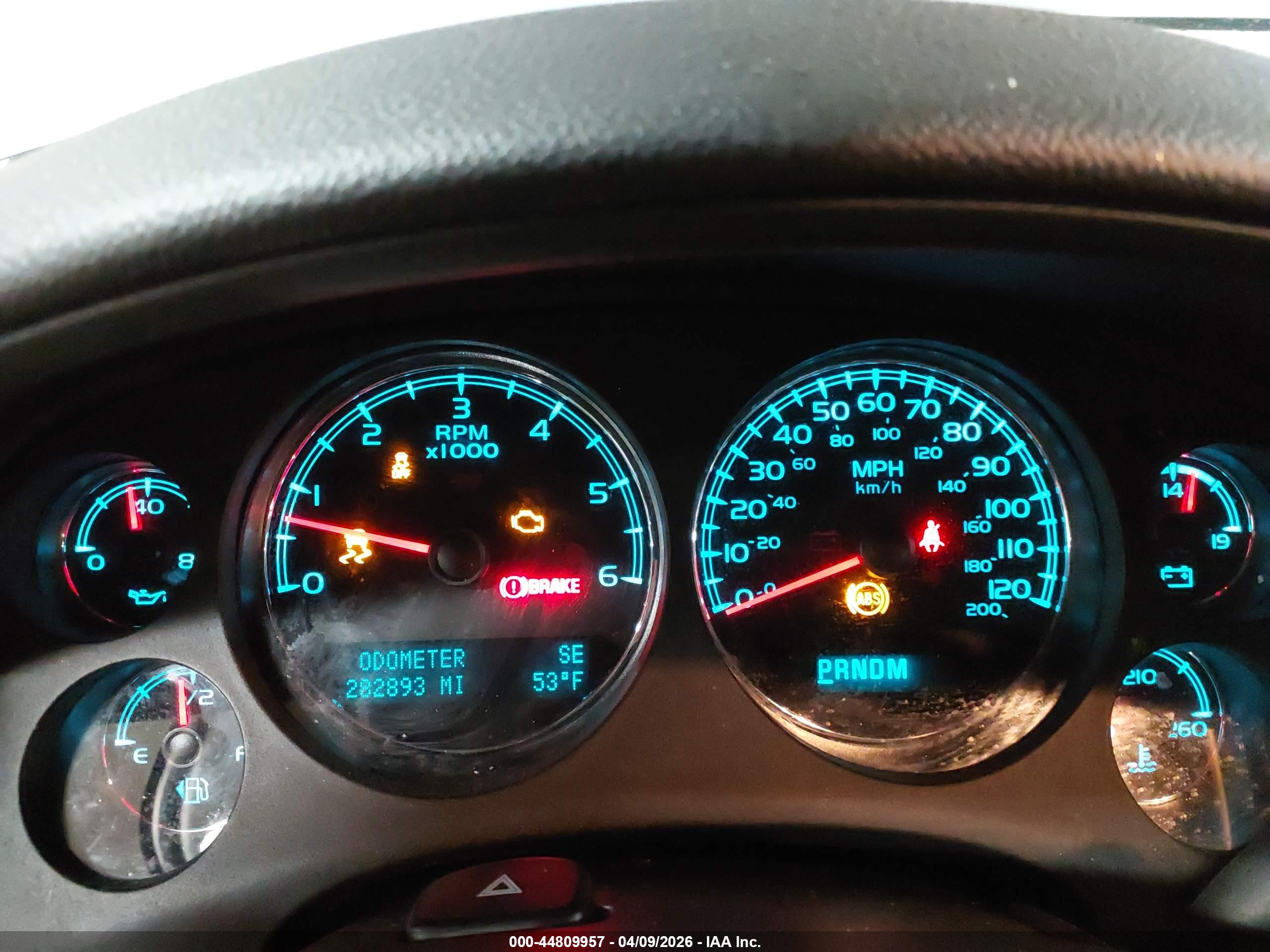 GMC YUKON image 7