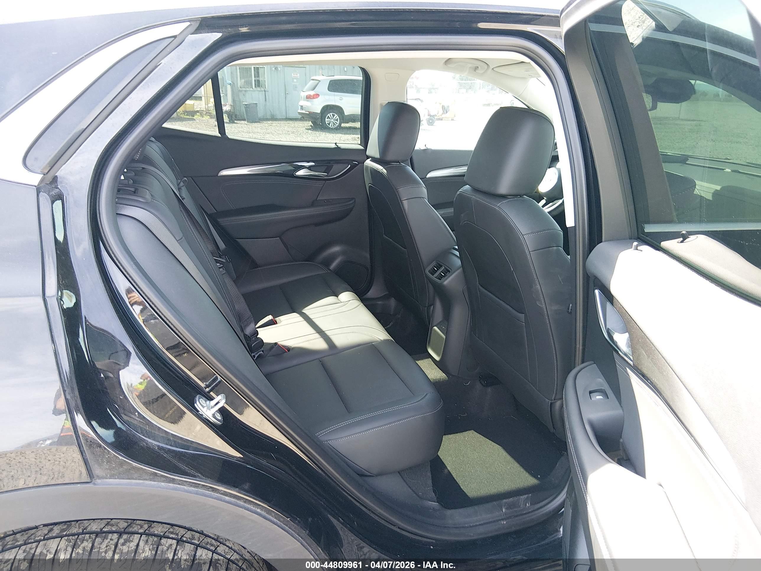 BUICK ENVISION image 8
