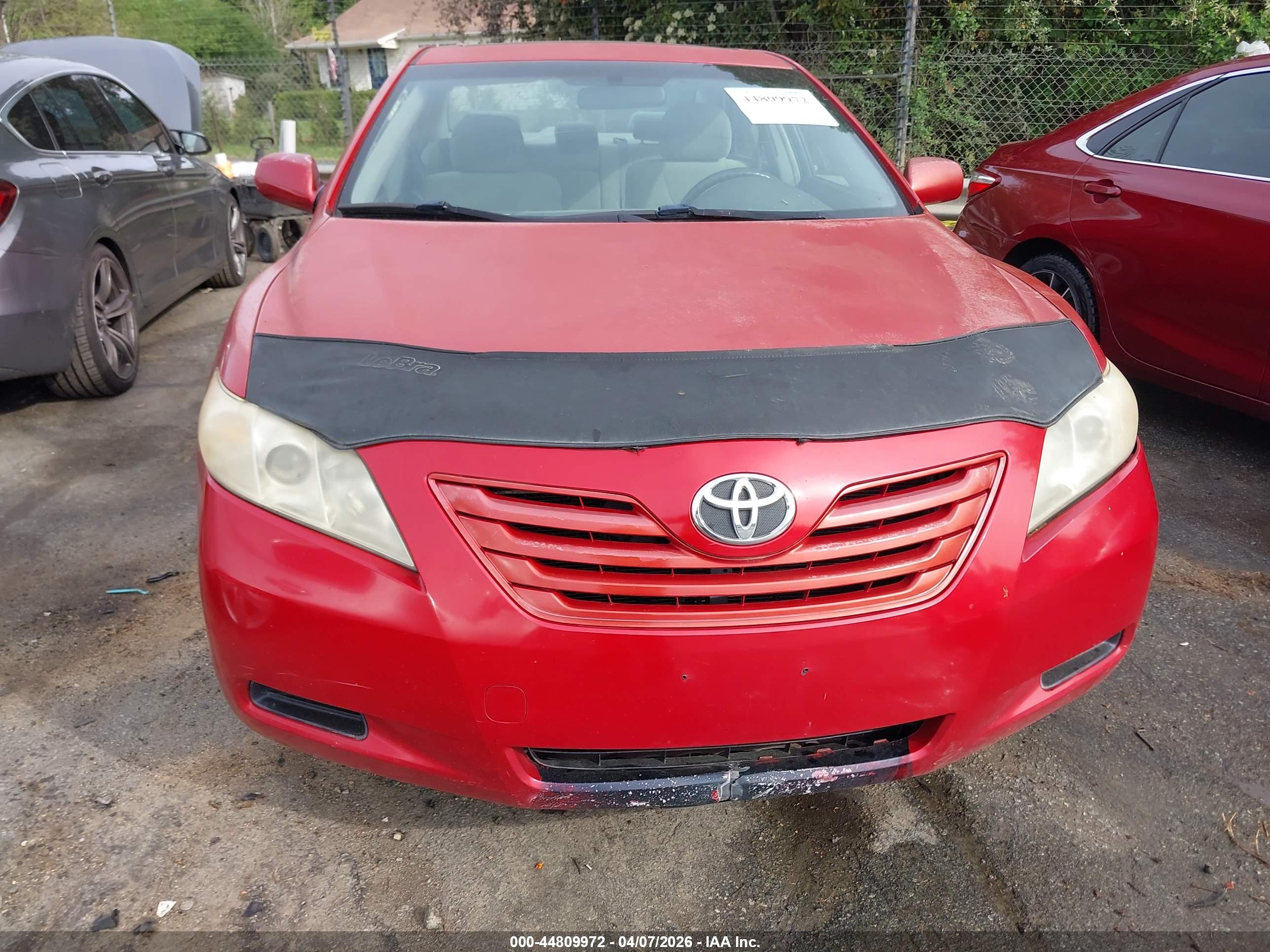TOYOTA CAMRY image 6