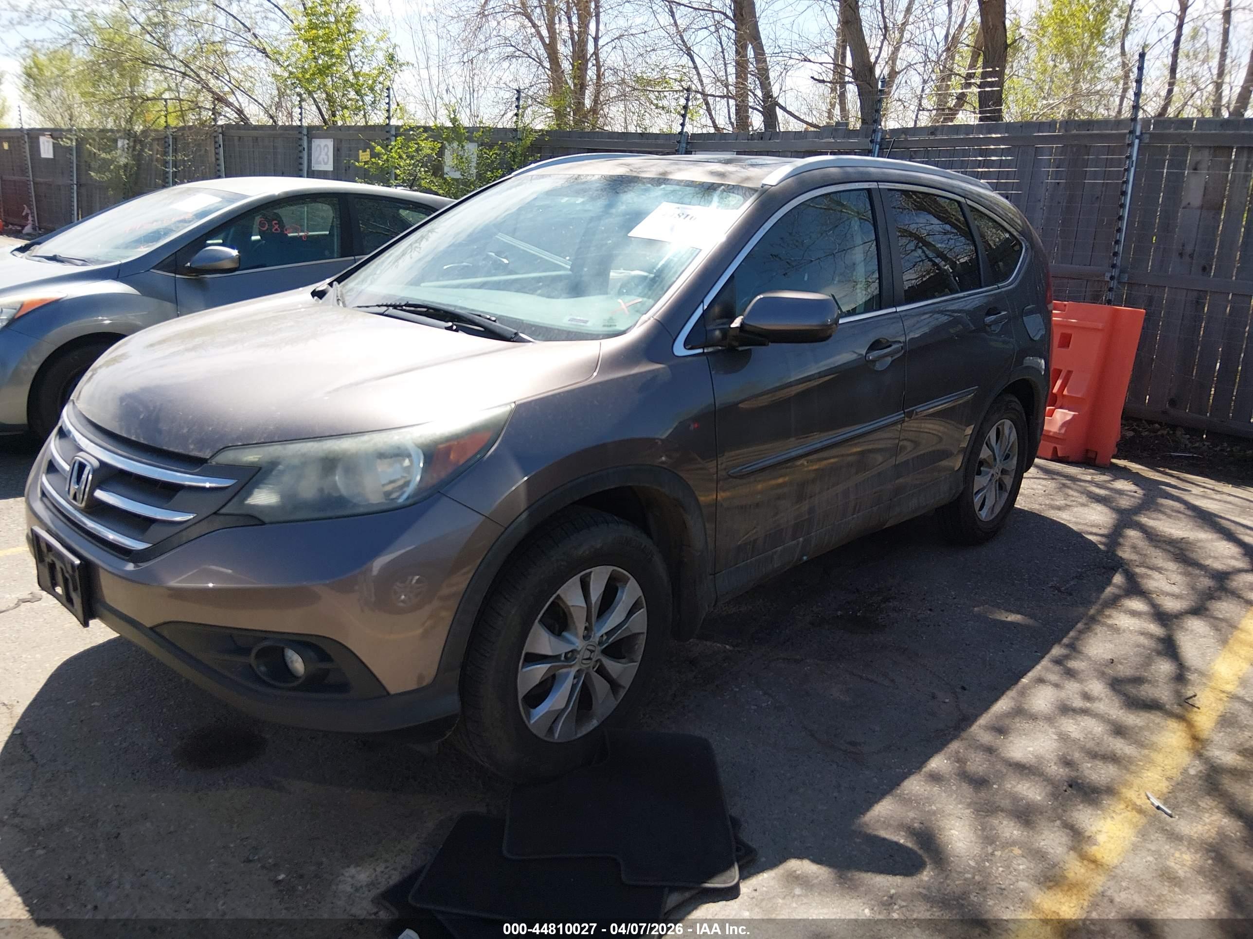 HONDA CR-V image 2