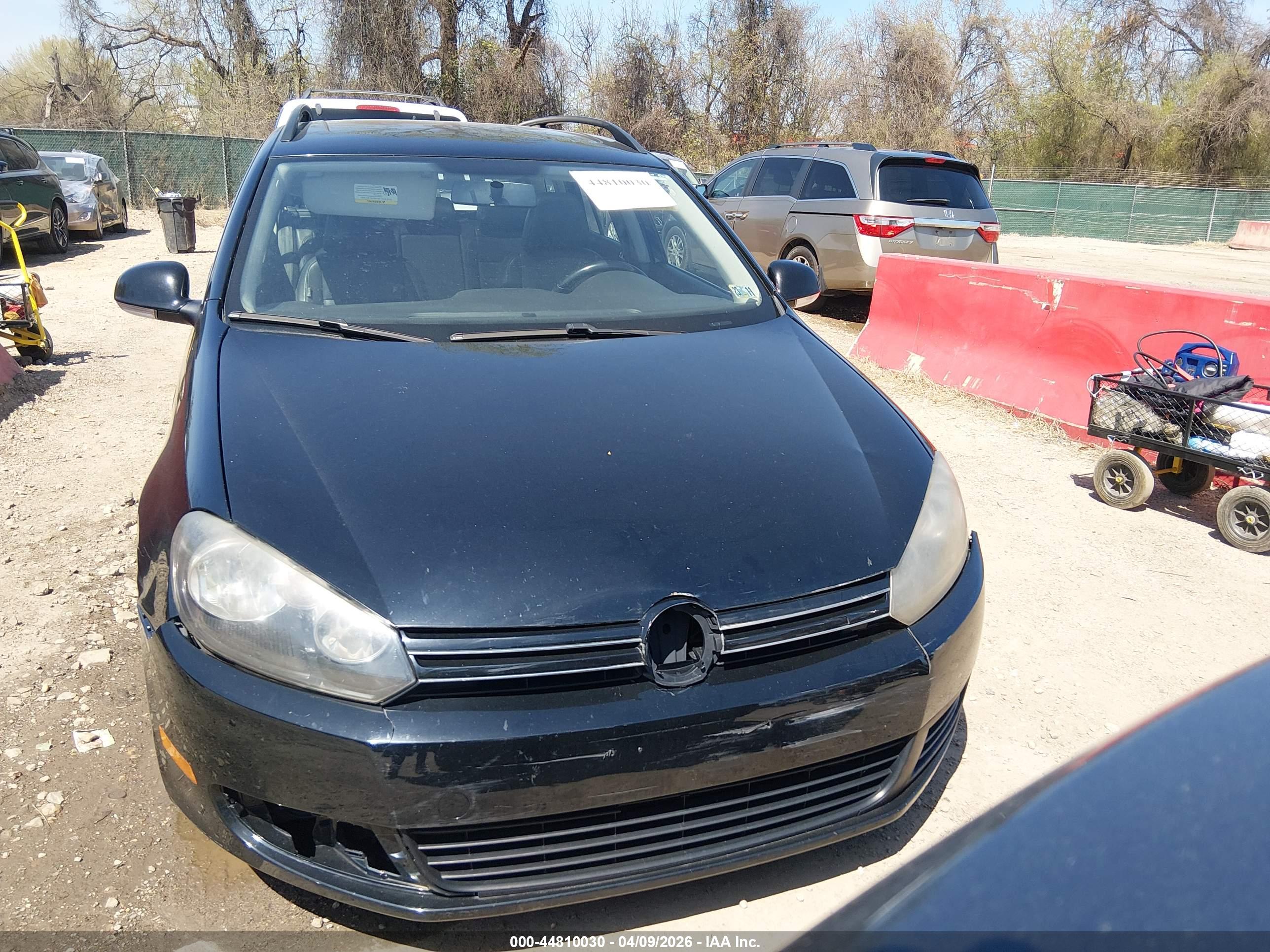 VOLKSWAGEN JETTA image 6