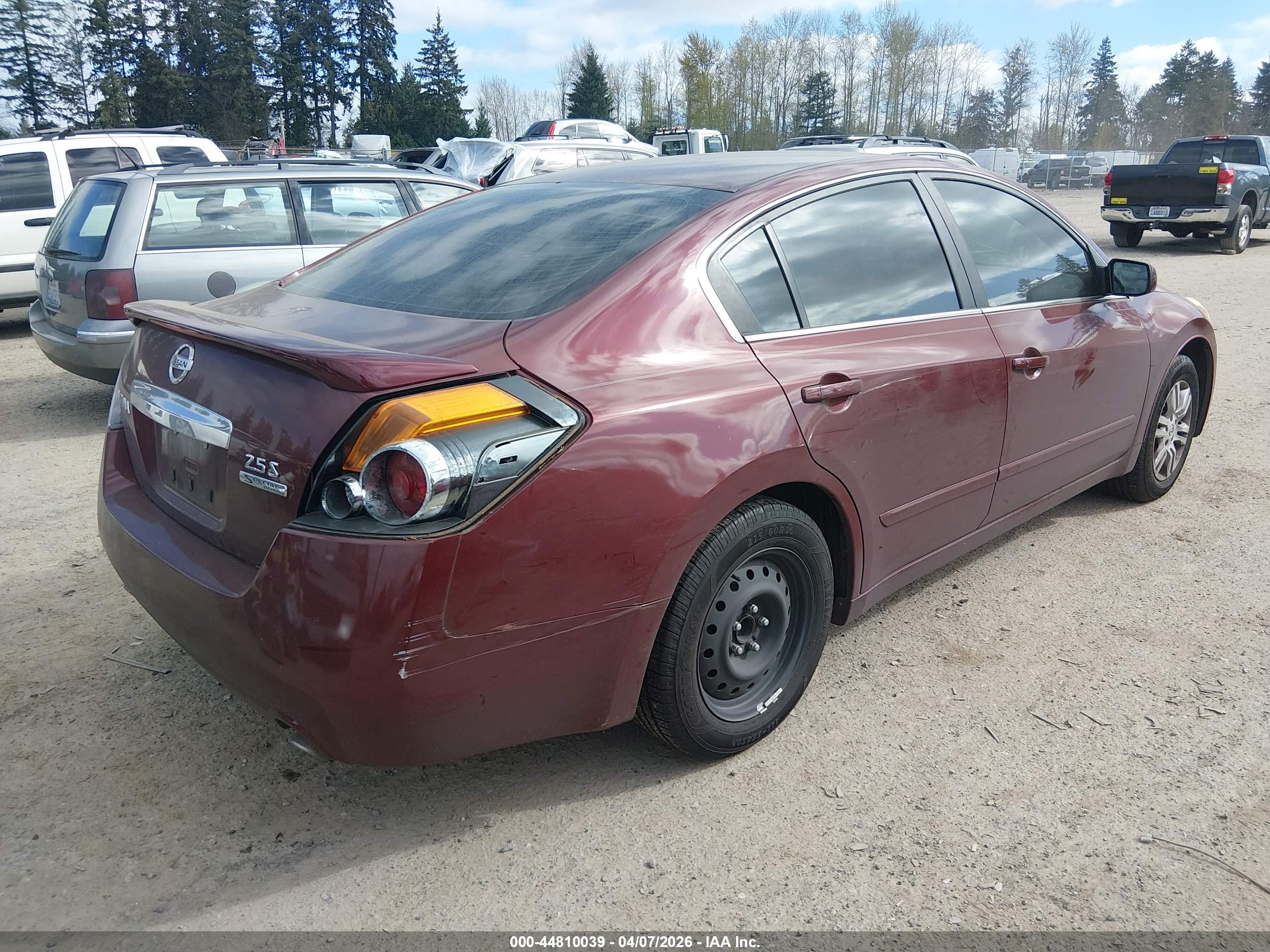 NISSAN ALTIMA image 4
