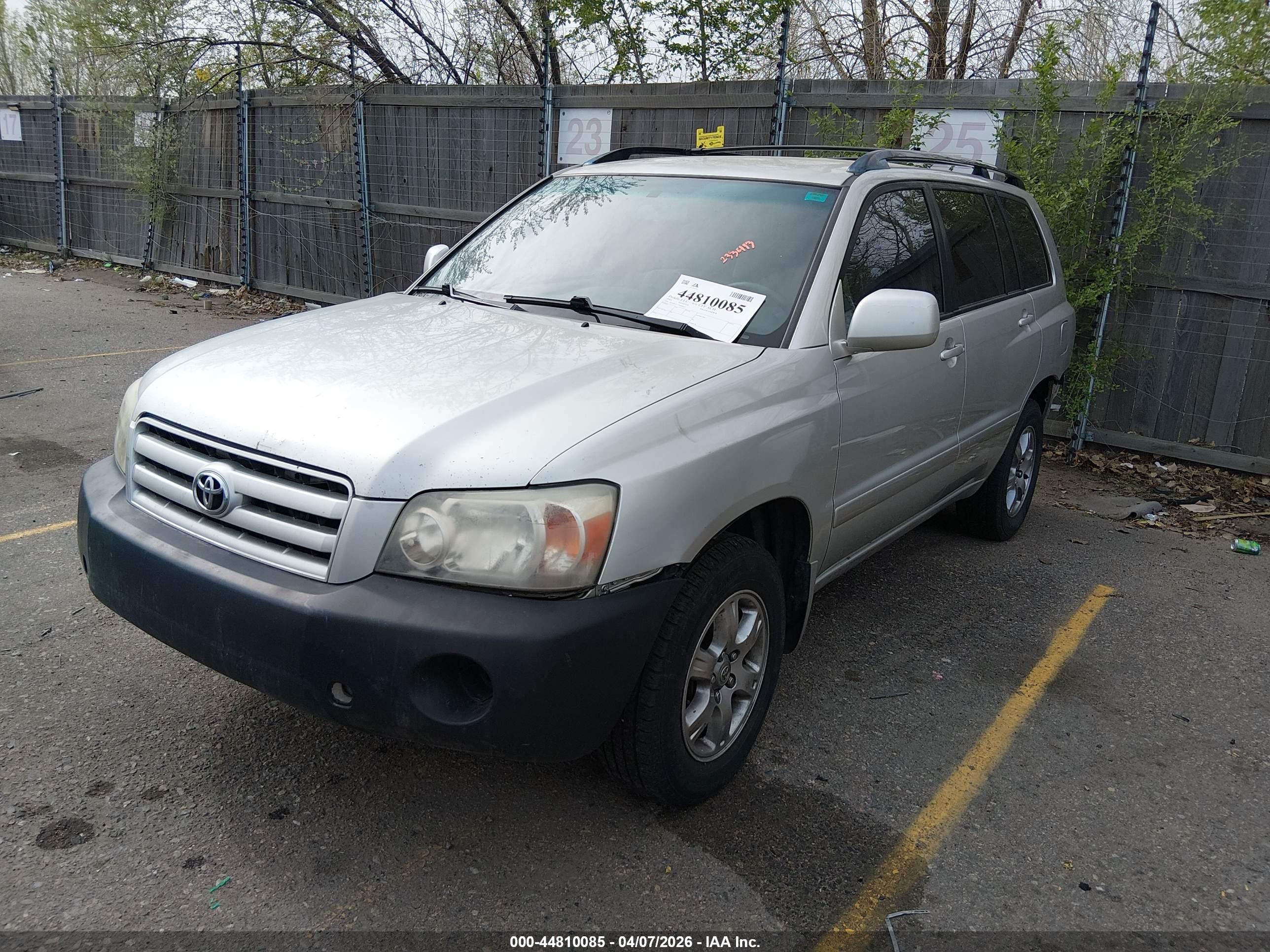 TOYOTA HIGHLANDER image 2
