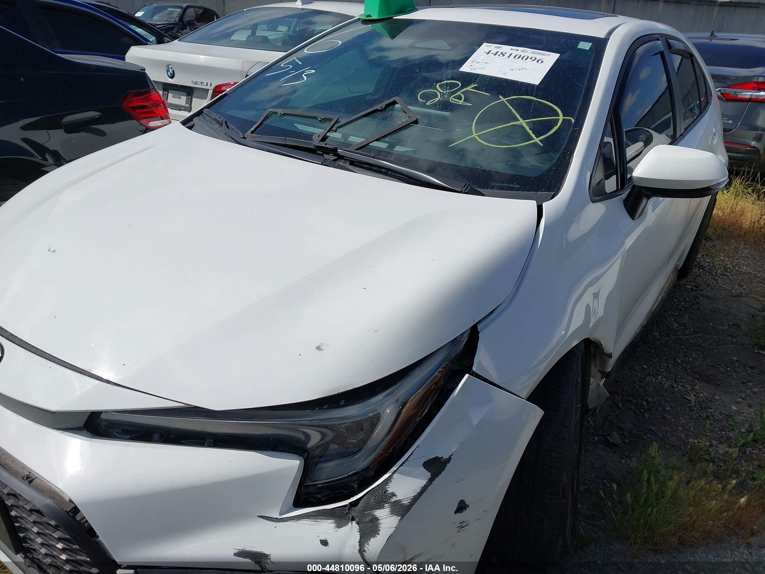 TOYOTA COROLLA image 2