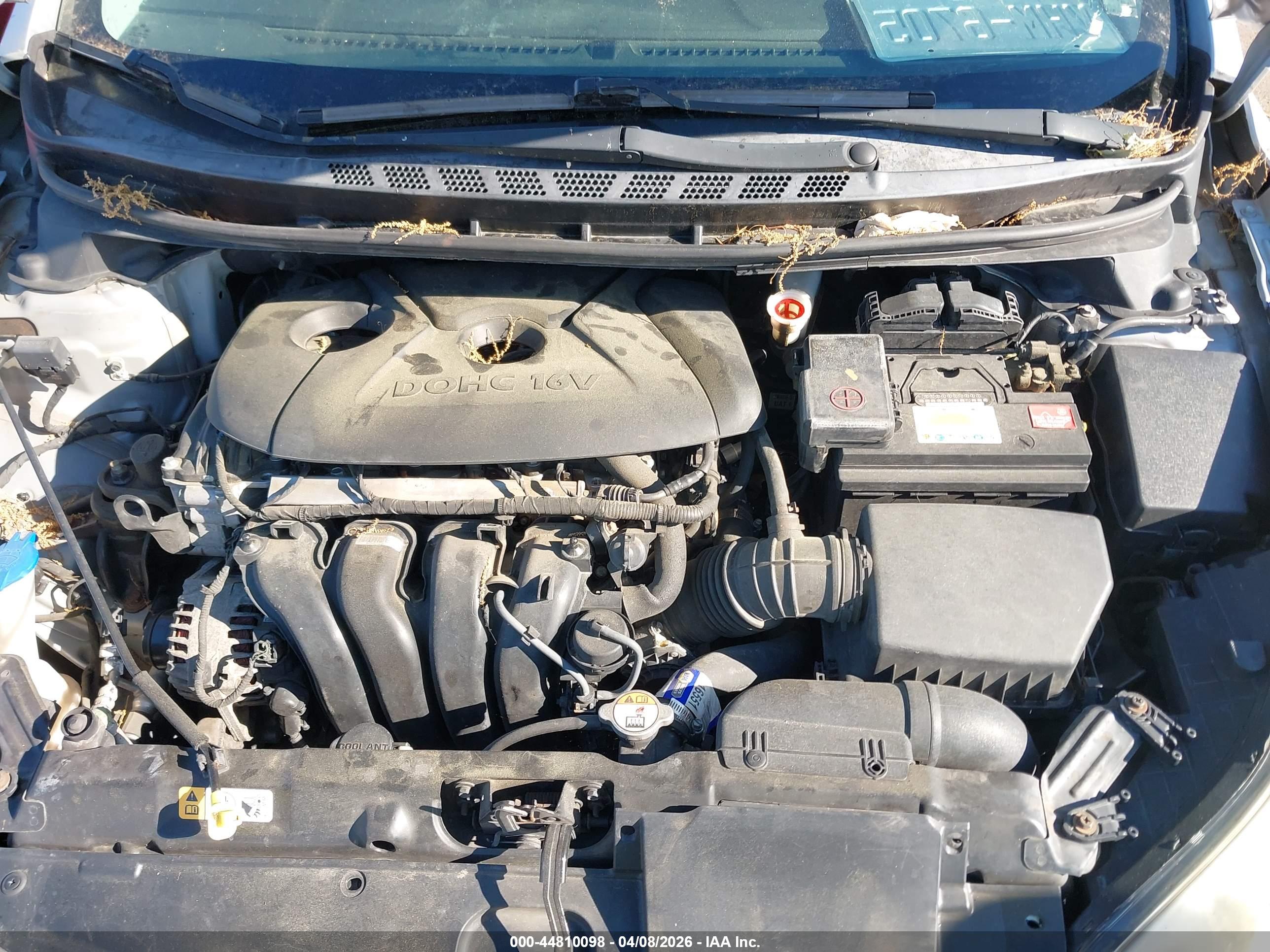 HYUNDAI ELANTRA image 10