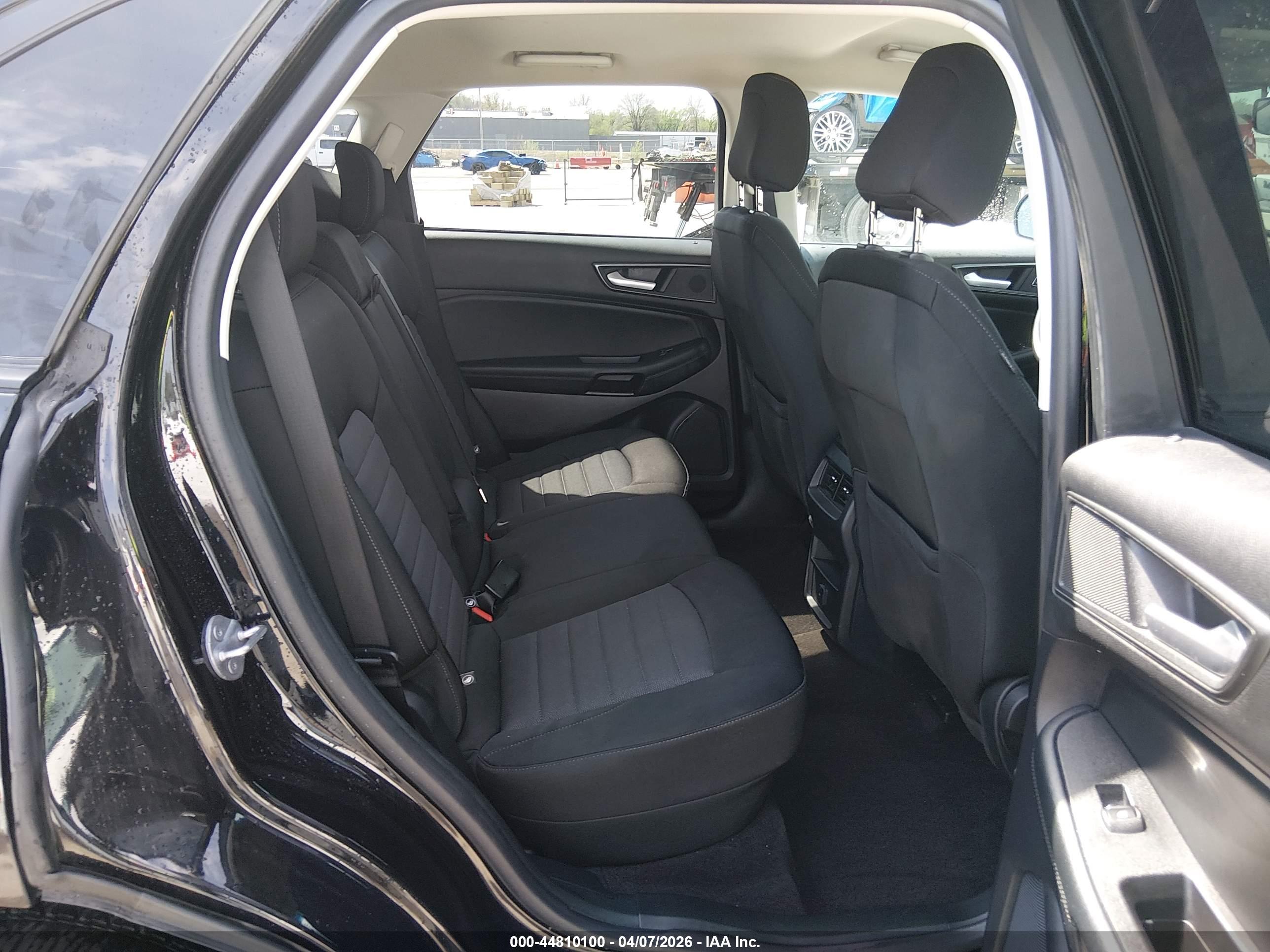 FORD EDGE image 8