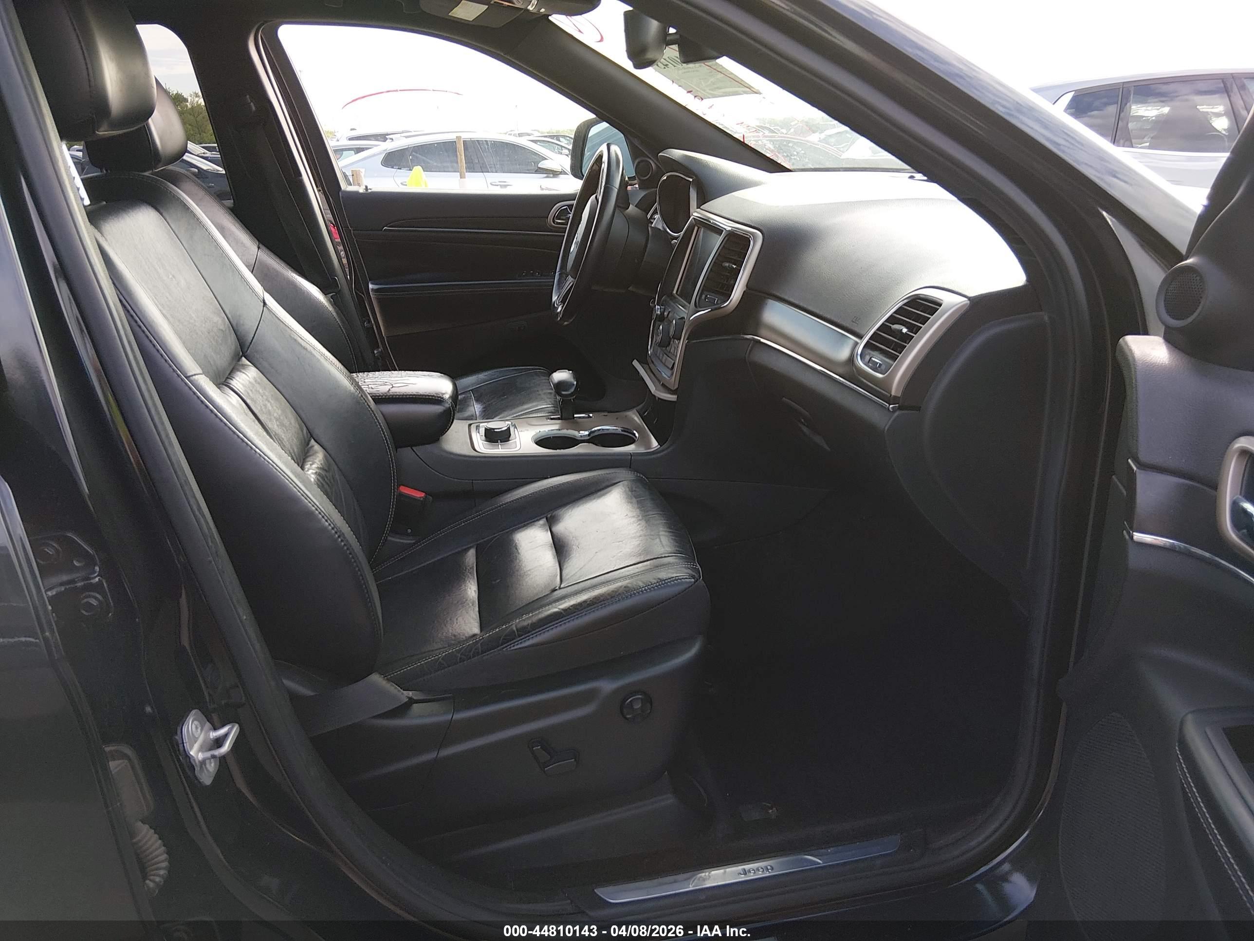 JEEP GRAND image 5