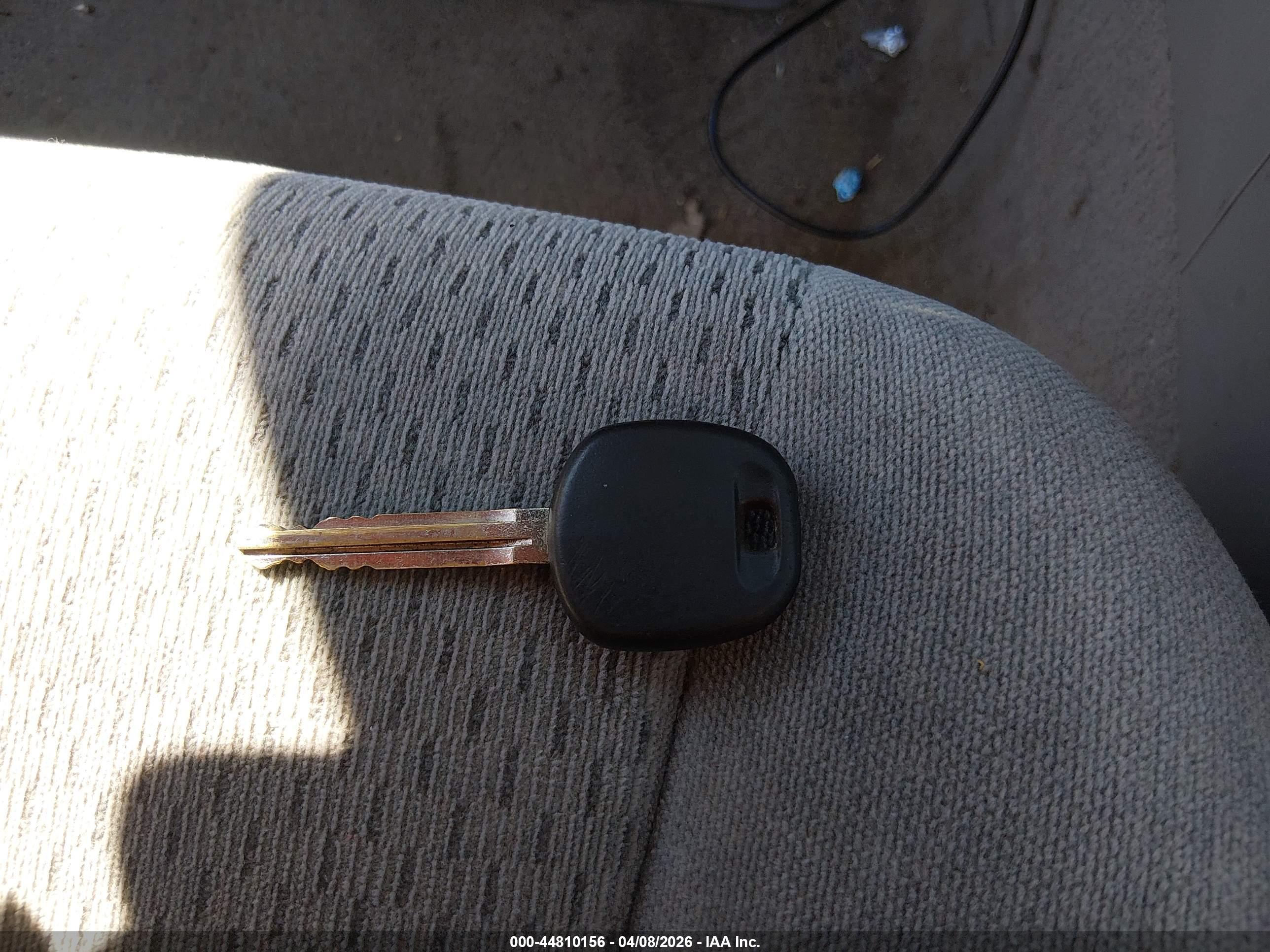 TOYOTA CAMRY image 11