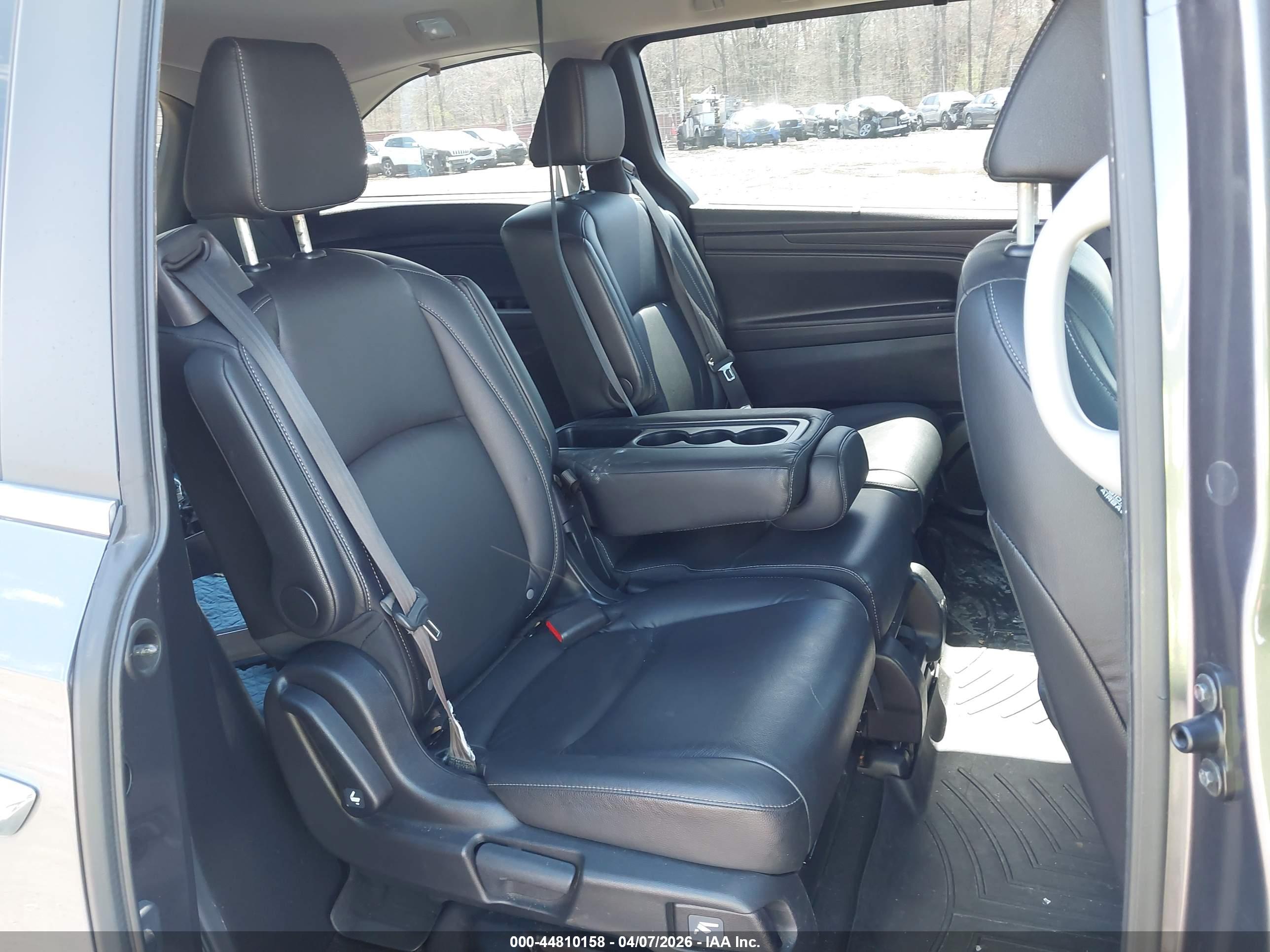 HONDA ODYSSEY image 8