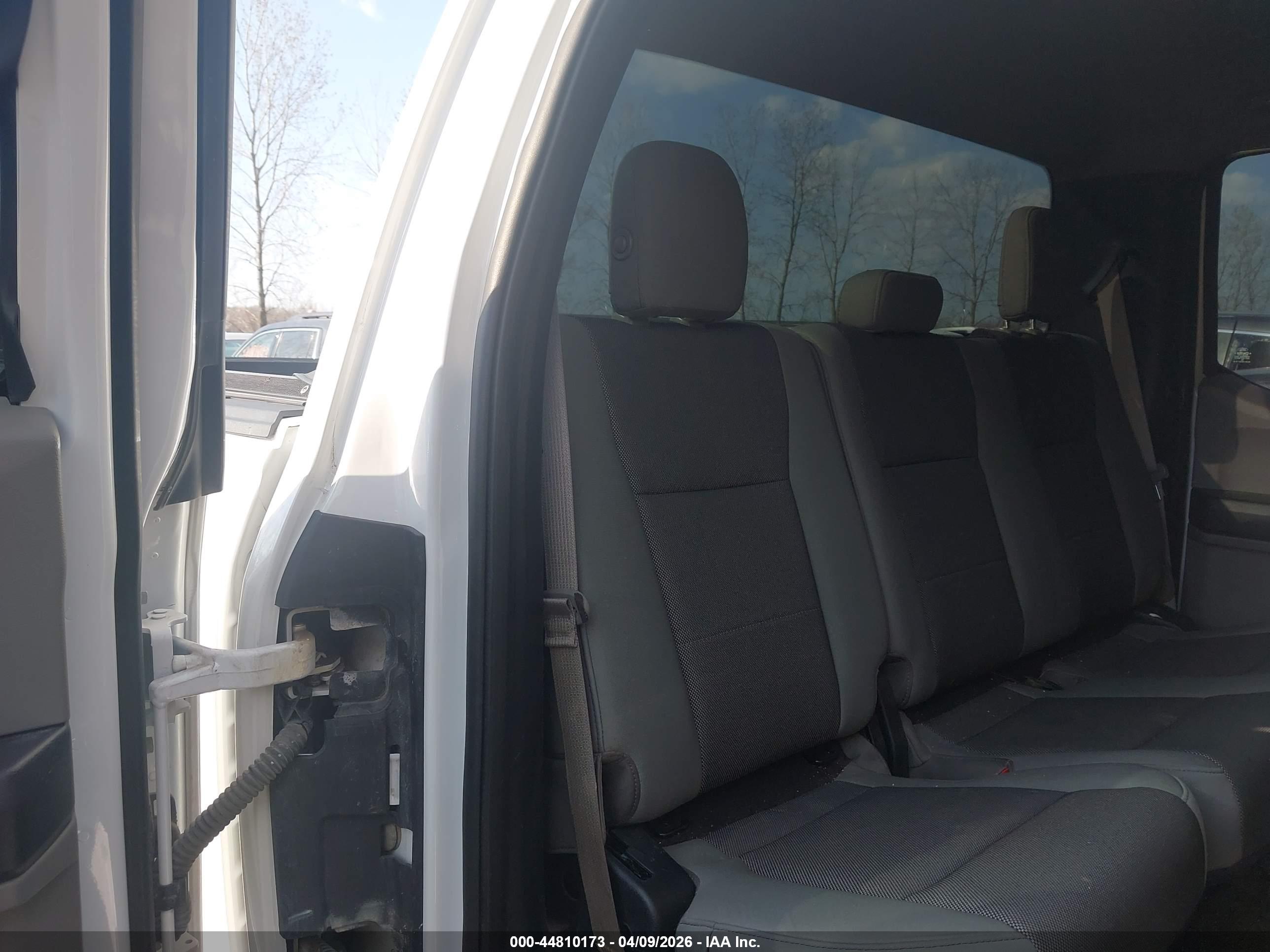 FORD F-150 image 8