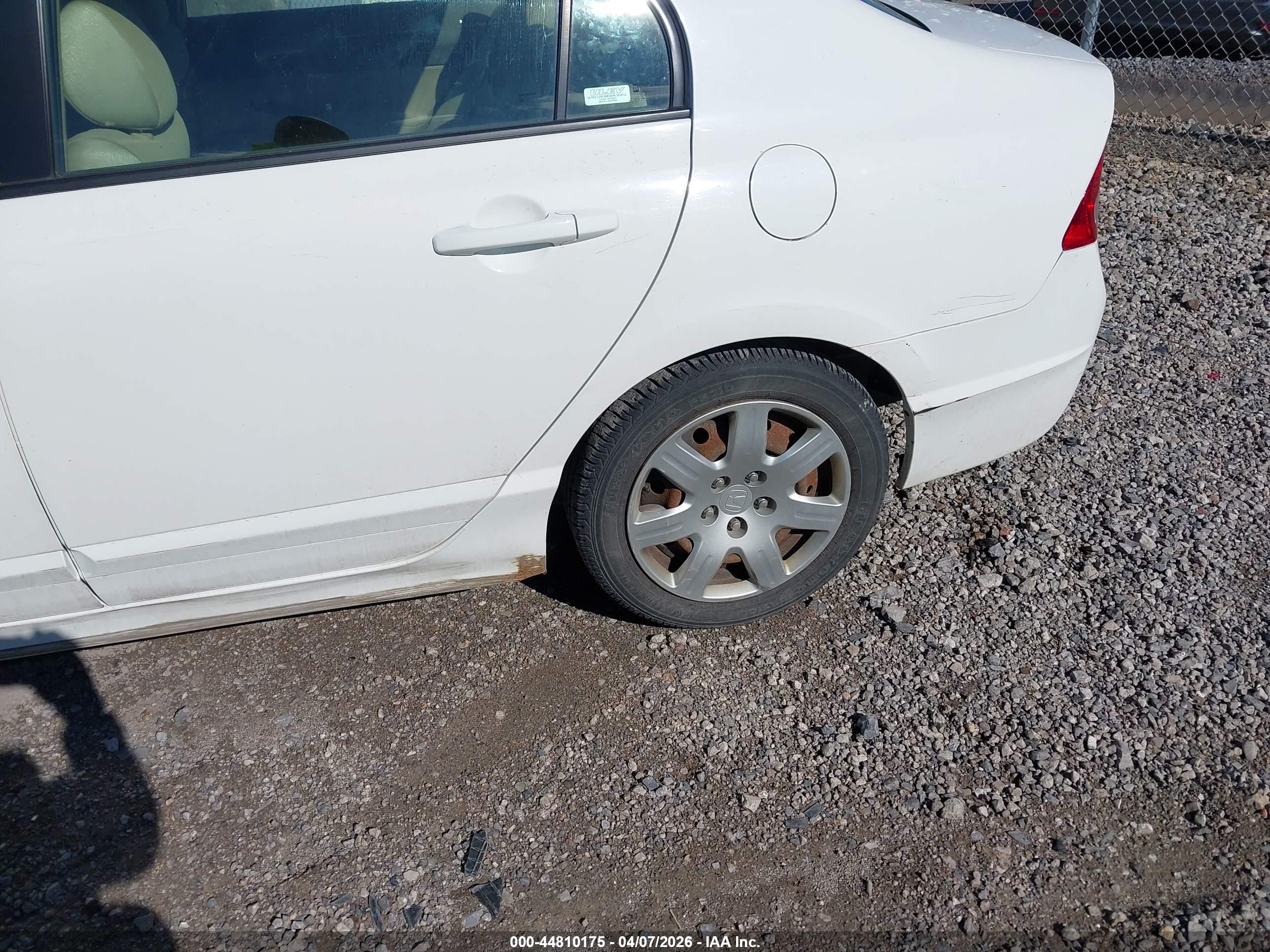 HONDA CIVIC image 6