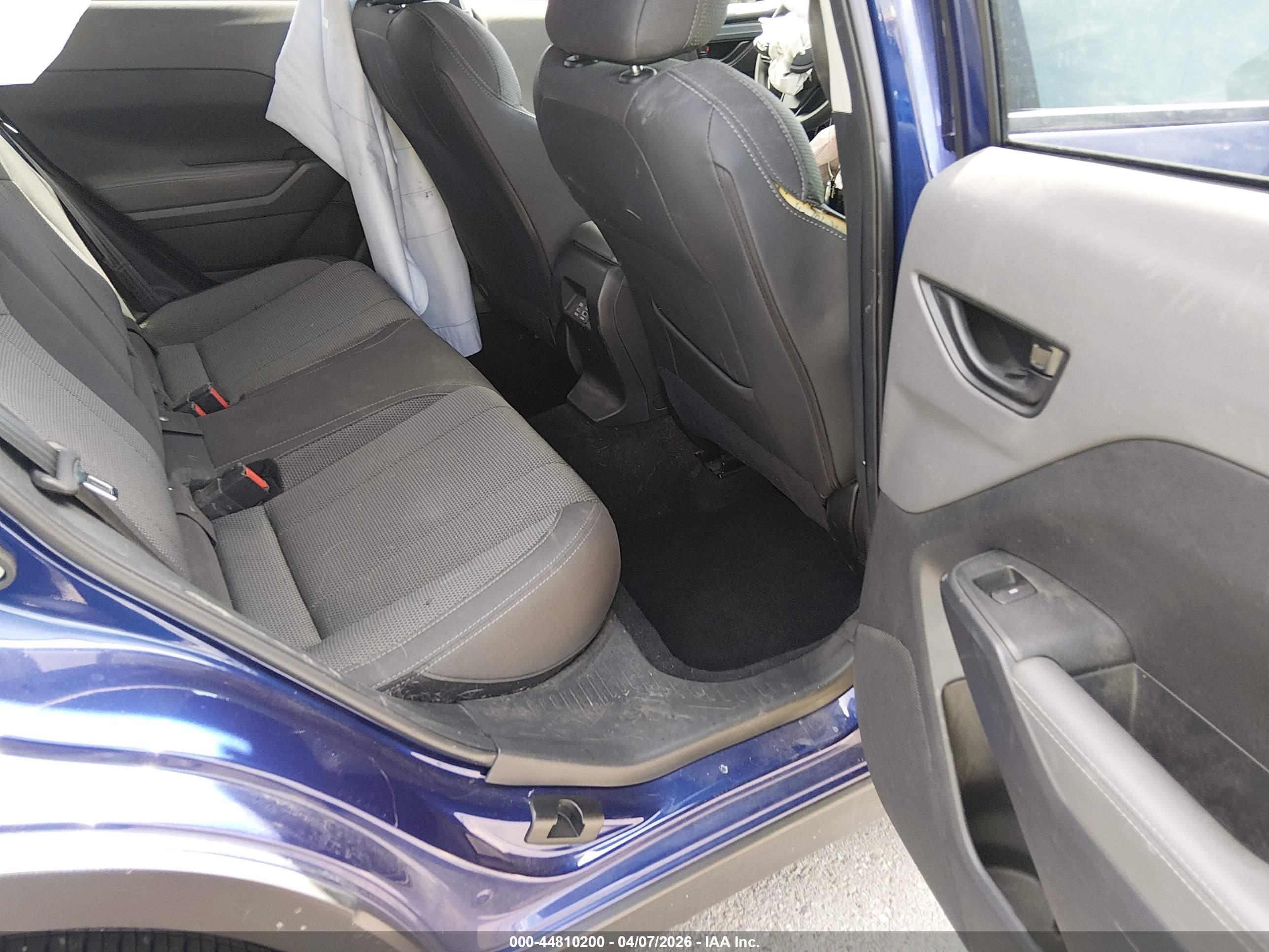 SUBARU CROSSTREK image 8