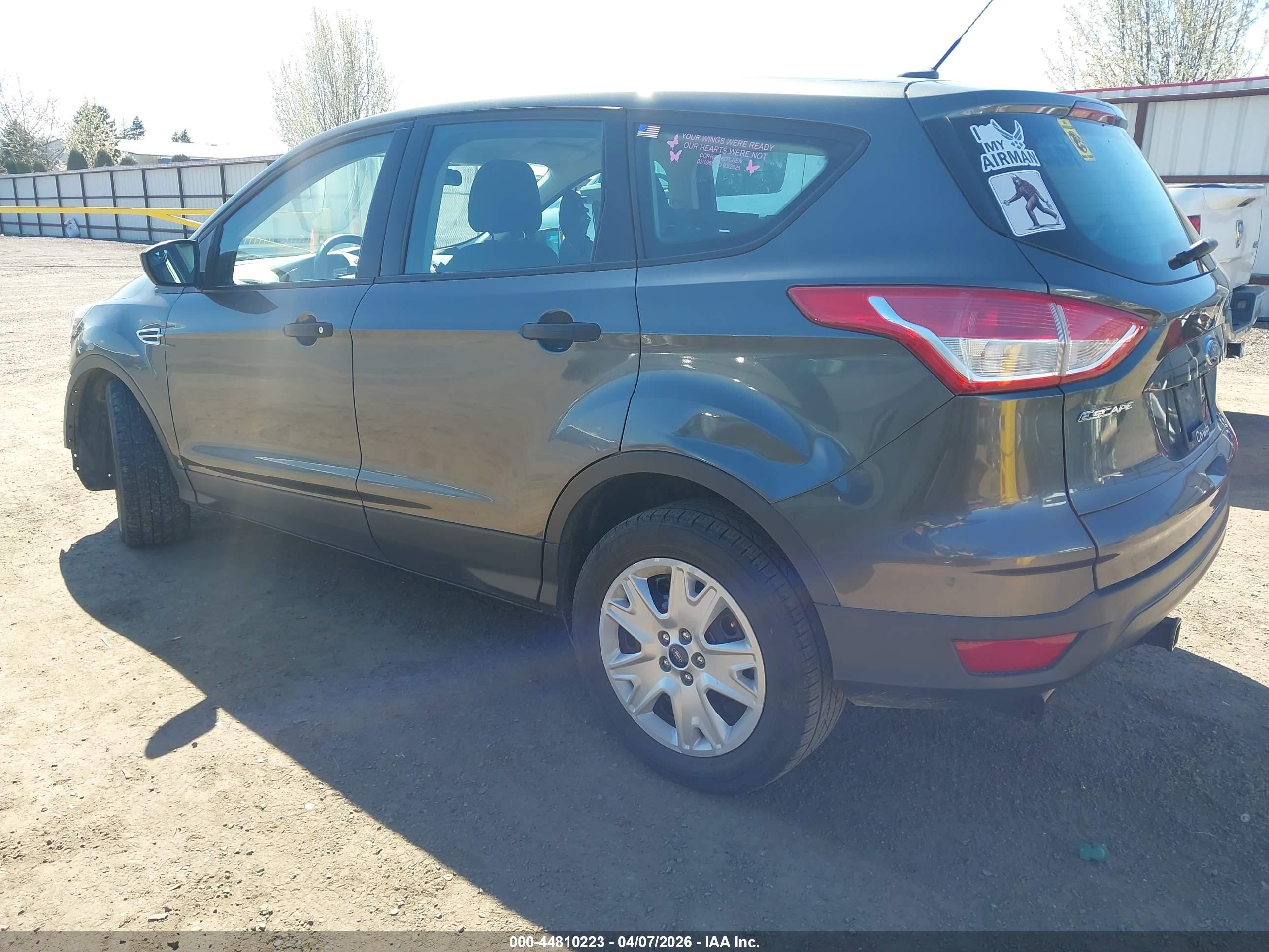 FORD ESCAPE image 3