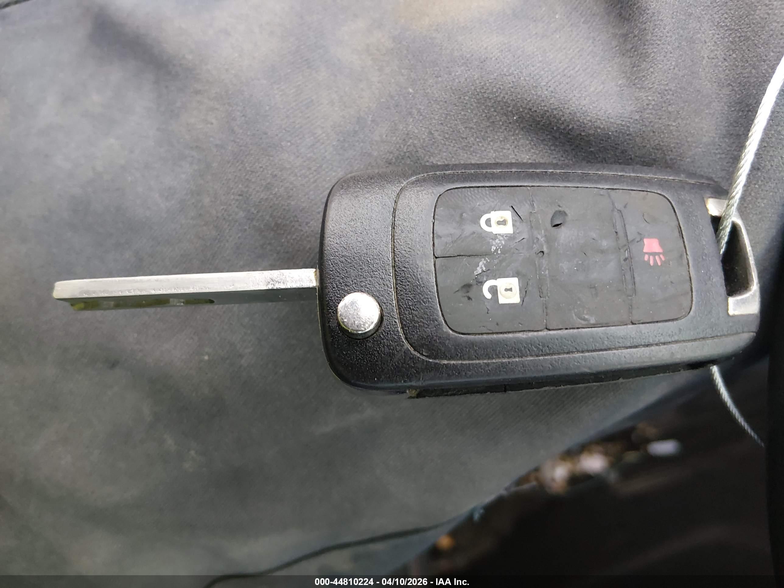 CHEVROLET EQUINOX image 11