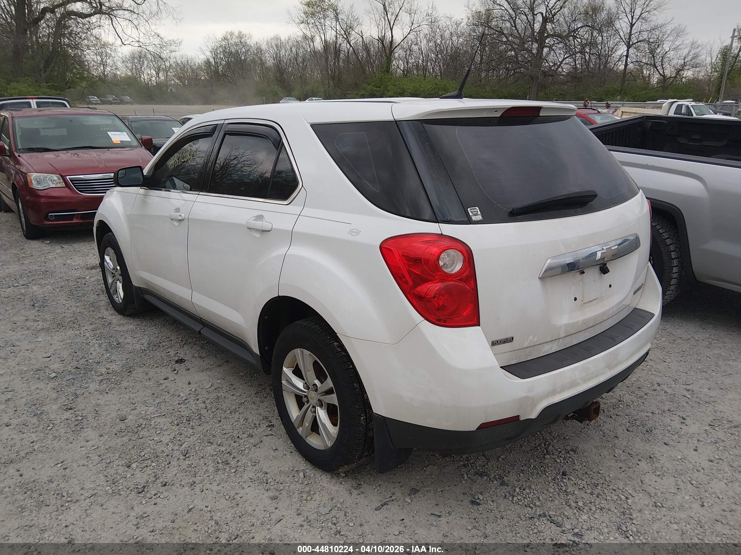 CHEVROLET EQUINOX image 3