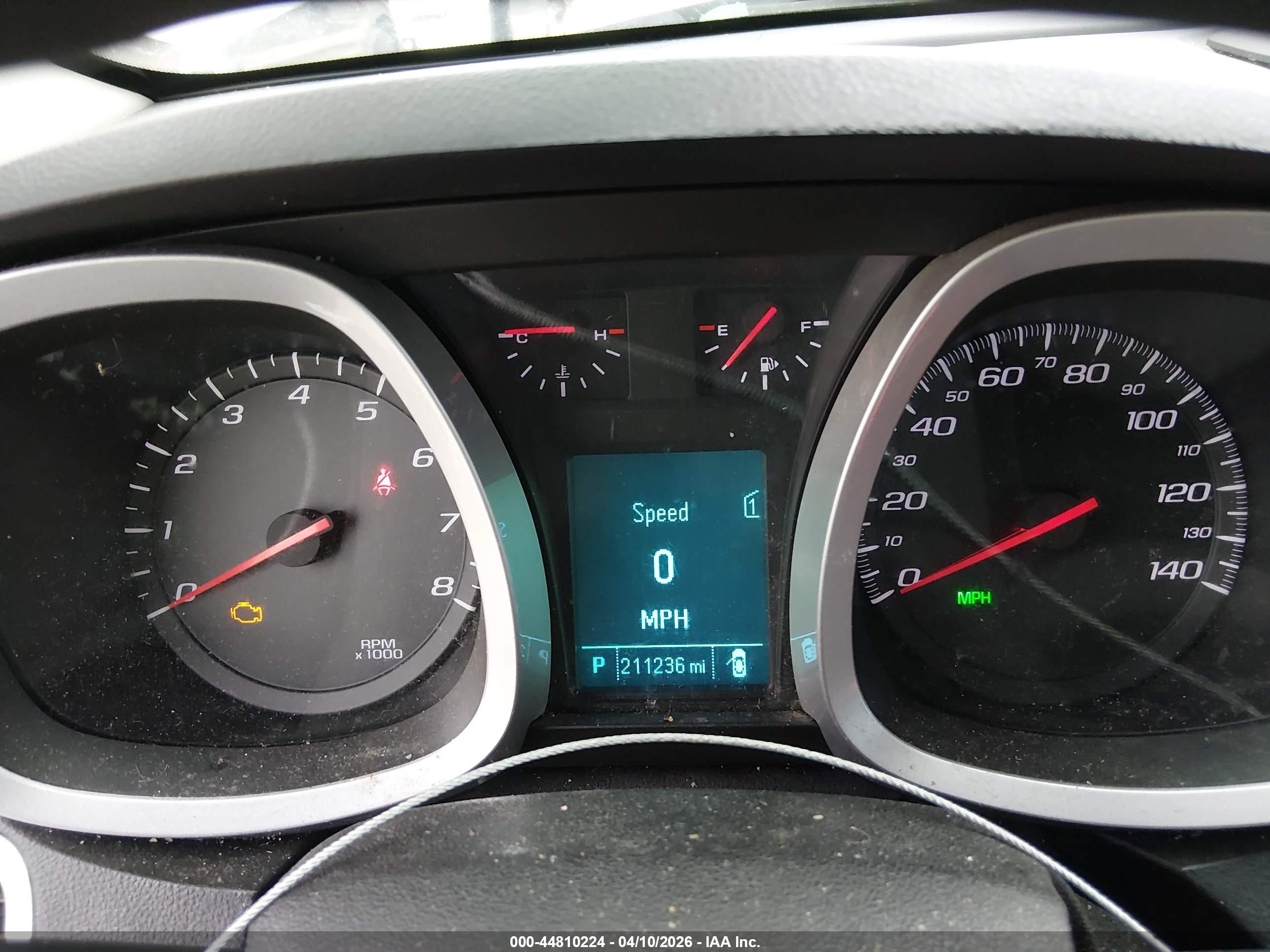 CHEVROLET EQUINOX image 7