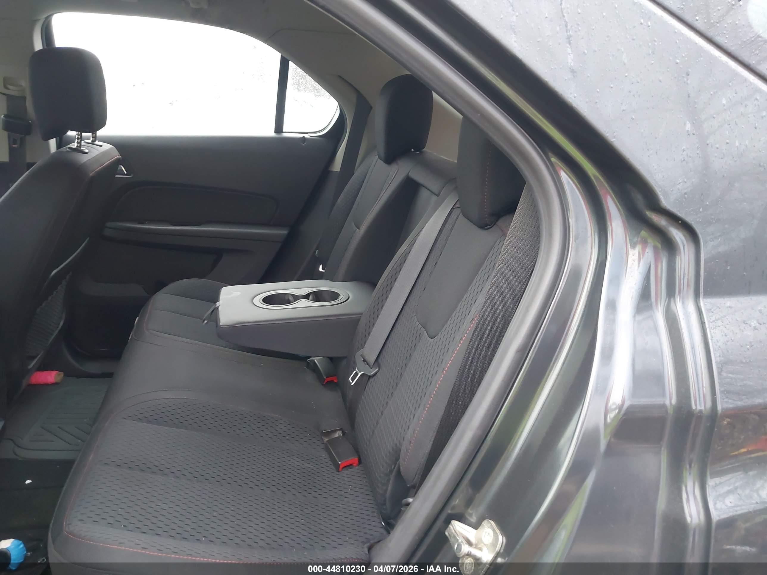 CHEVROLET EQUINOX image 8