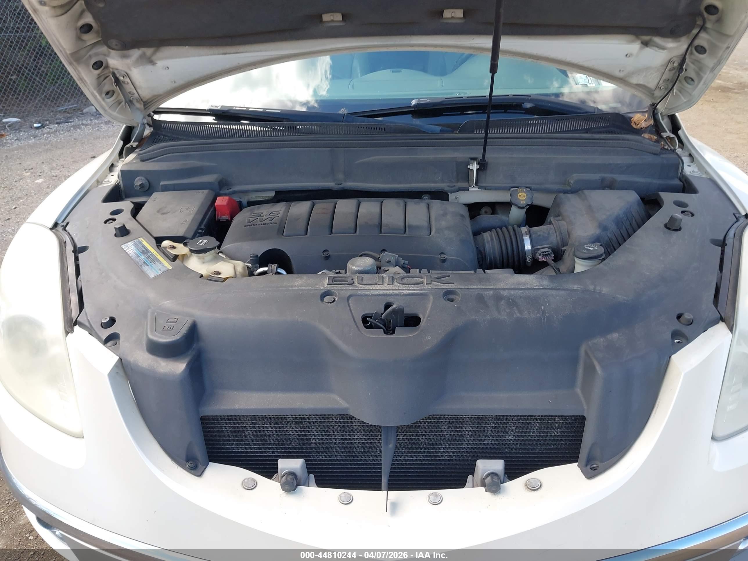 BUICK ENCLAVE image 10