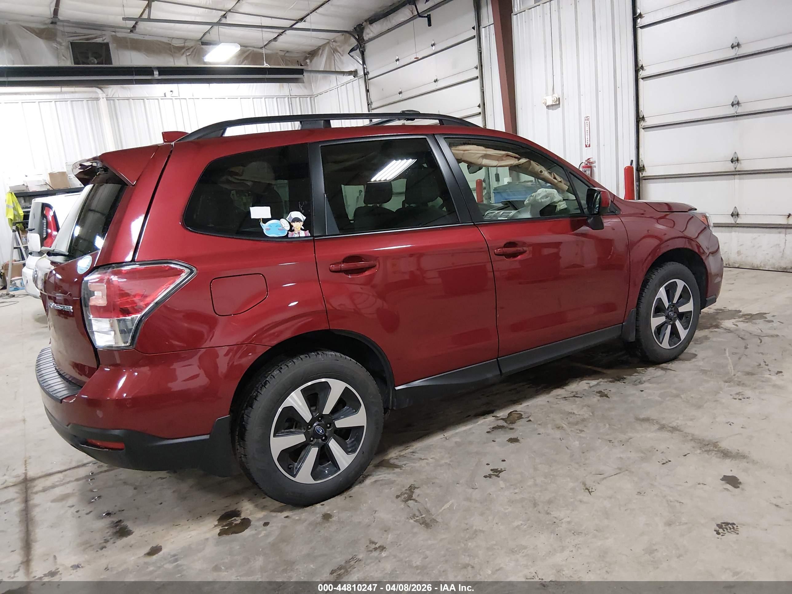 SUBARU FORESTER image 4