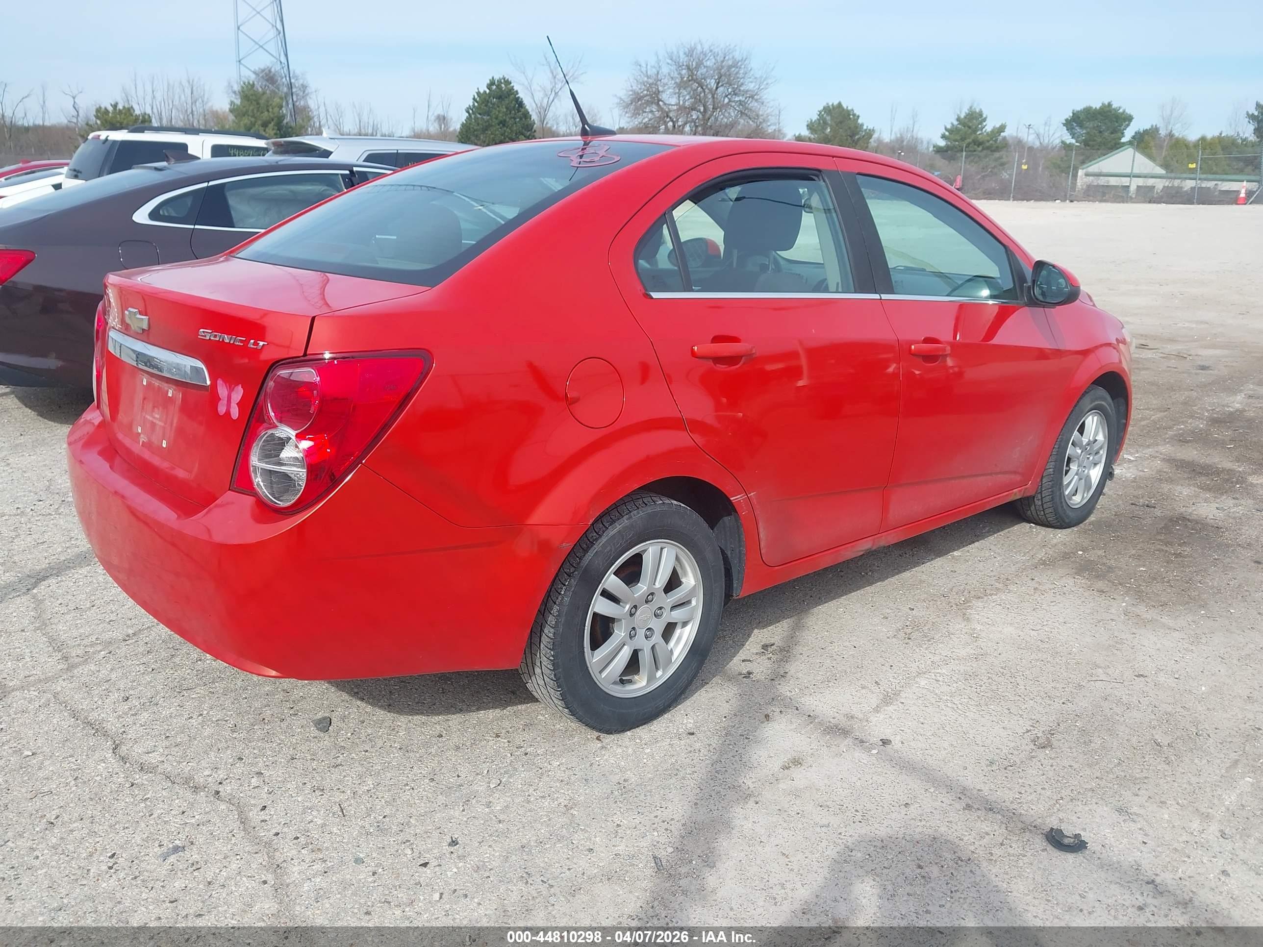 CHEVROLET SONIC image 4