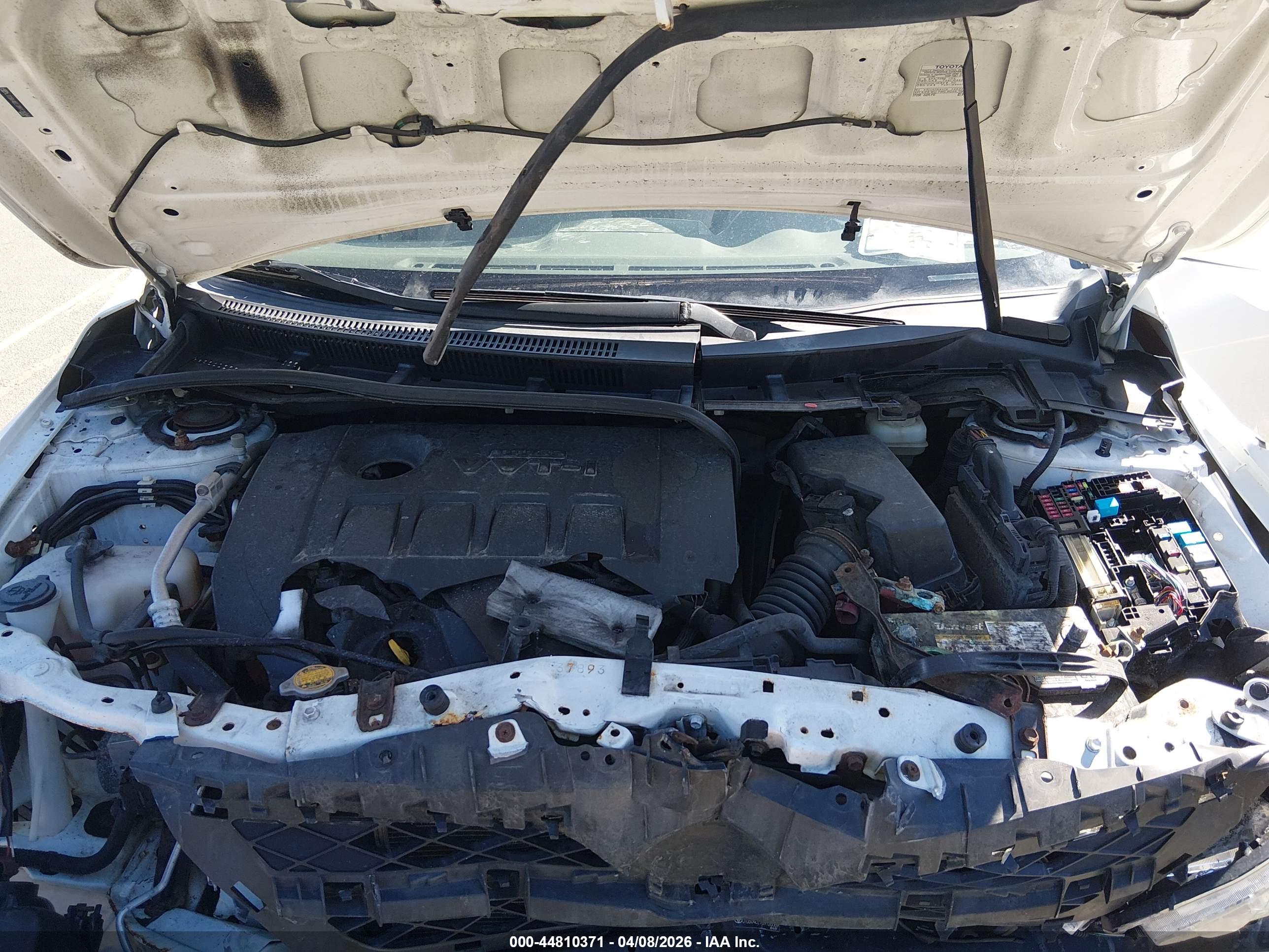 TOYOTA COROLLA image 10