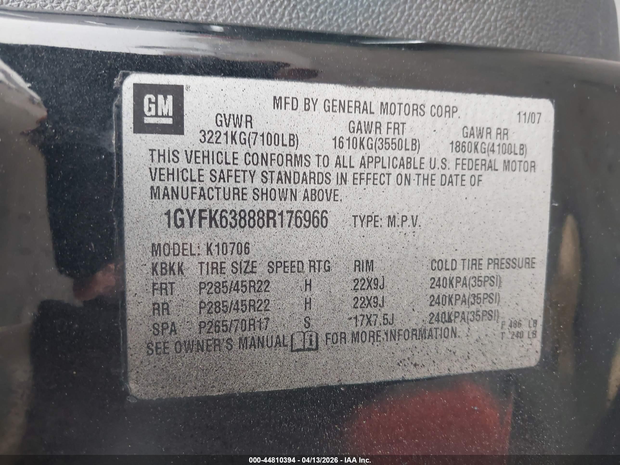 CADILLAC ESCALADE image 9