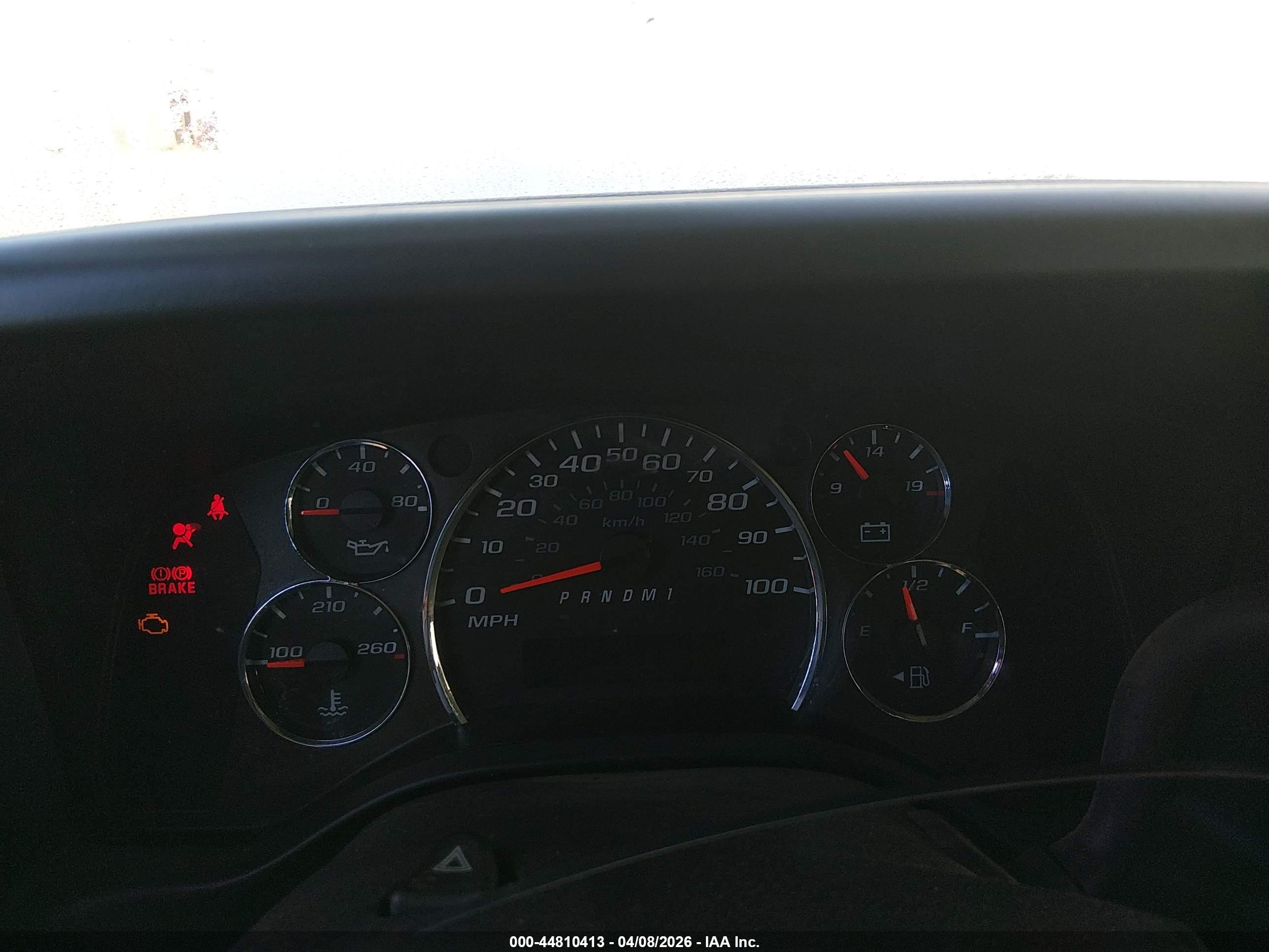 CHEVROLET EXPRESS image 7