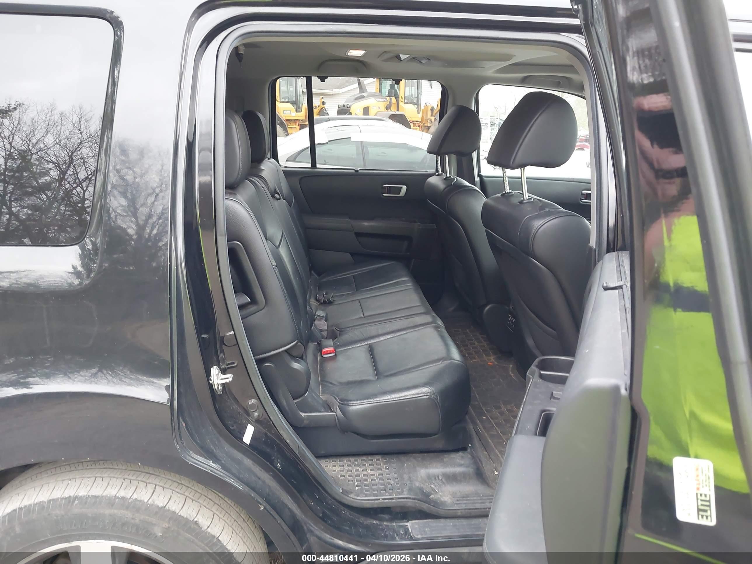 HONDA PILOT image 8