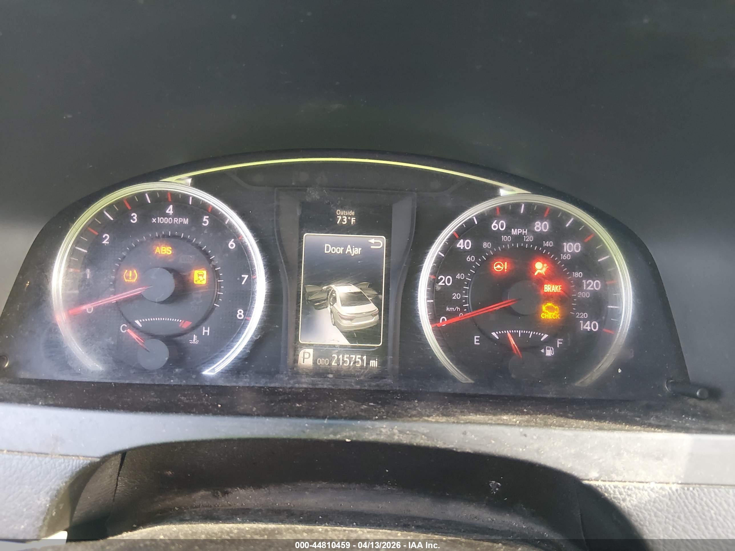 TOYOTA CAMRY image 7