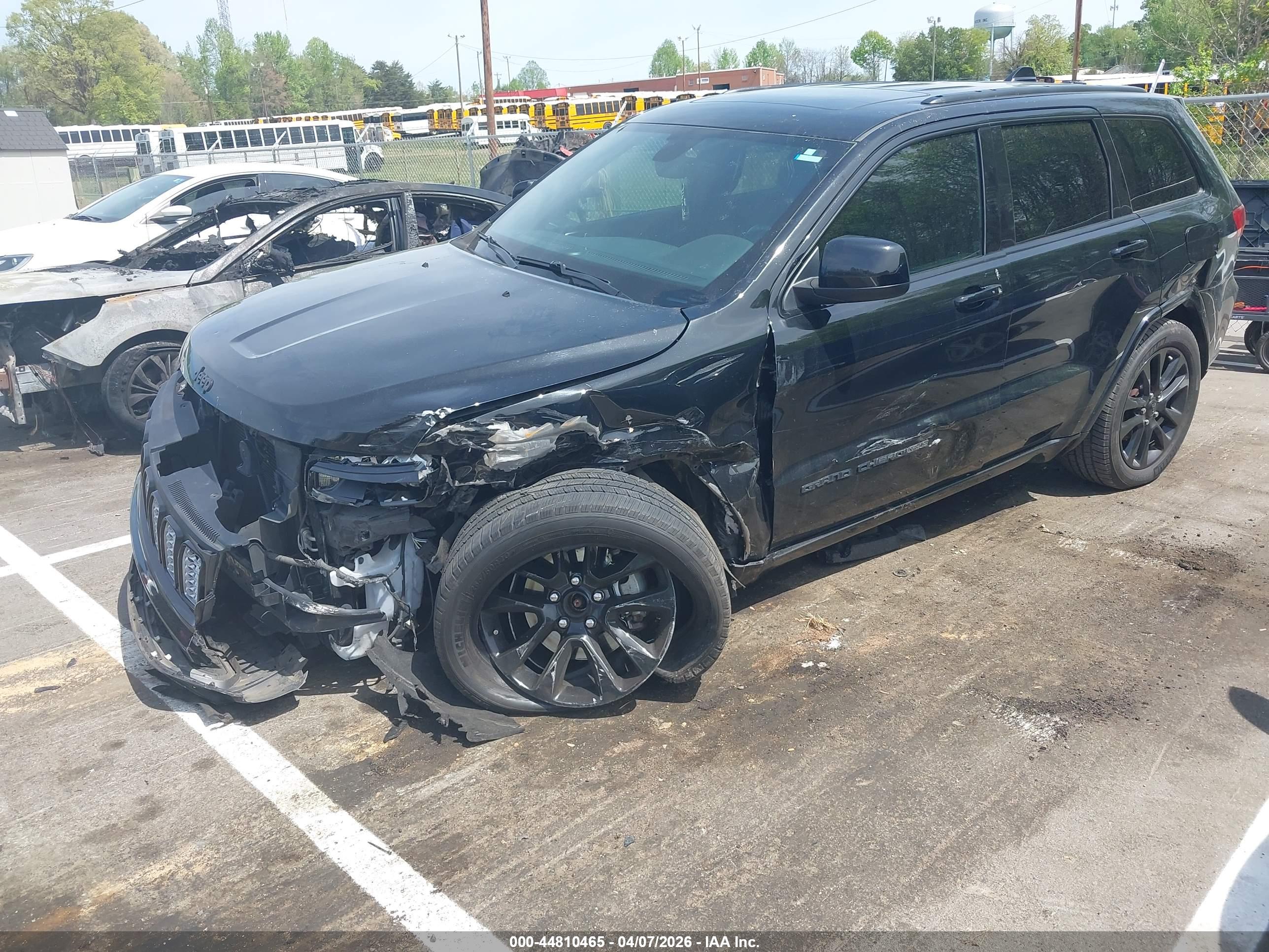 JEEP GRAND image 2