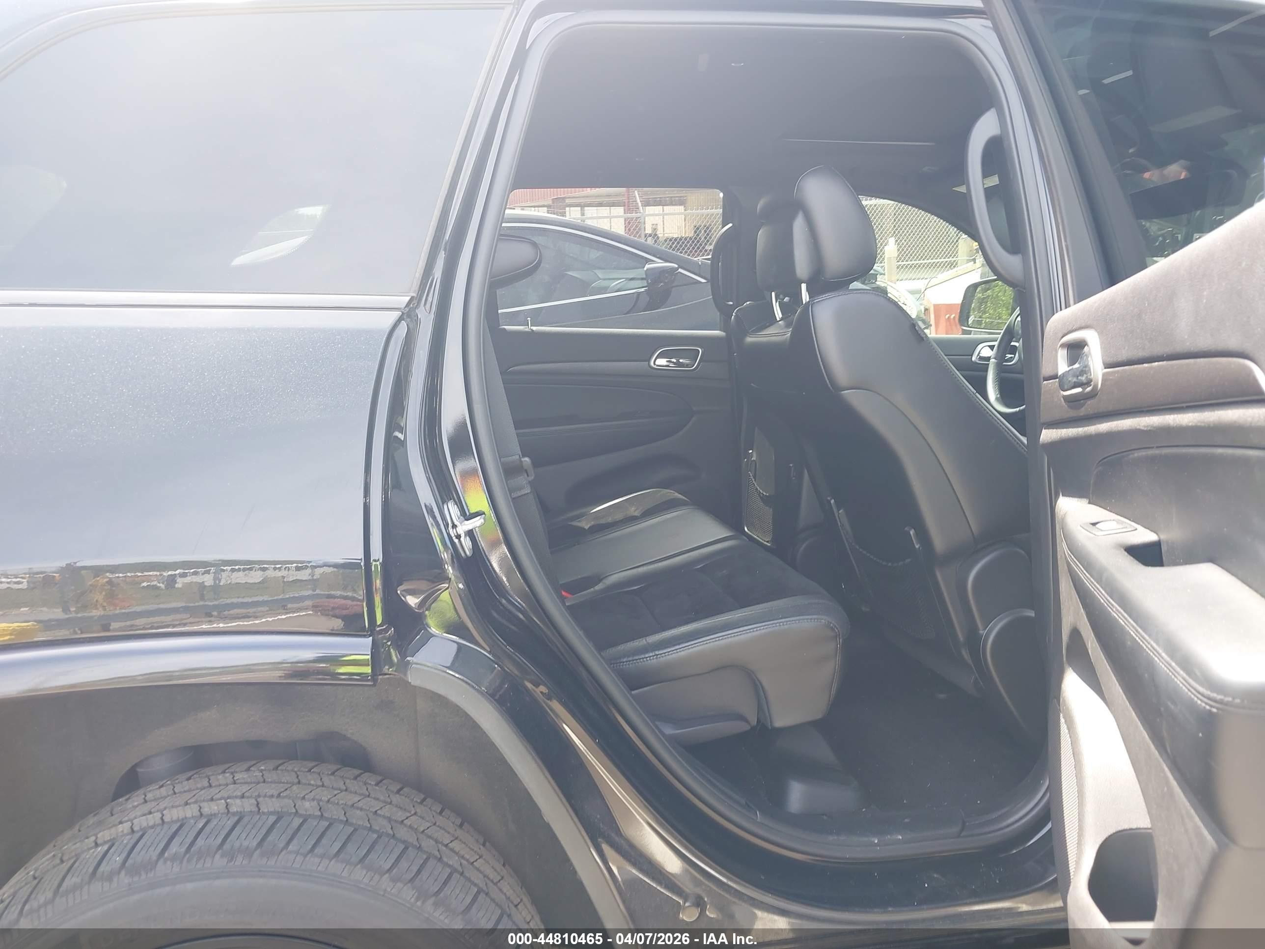 JEEP GRAND image 8